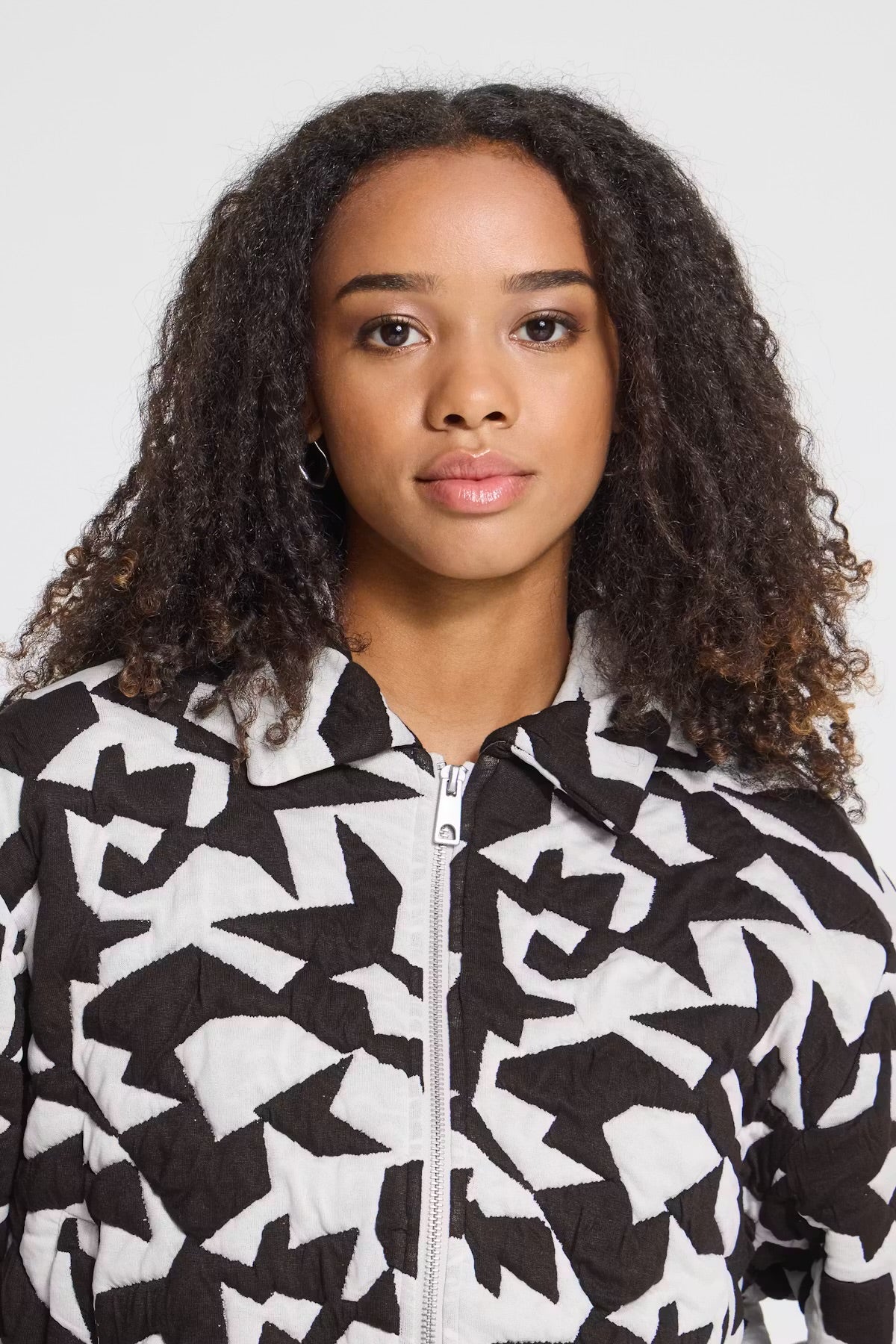Kate Quilted jacket in brown & white