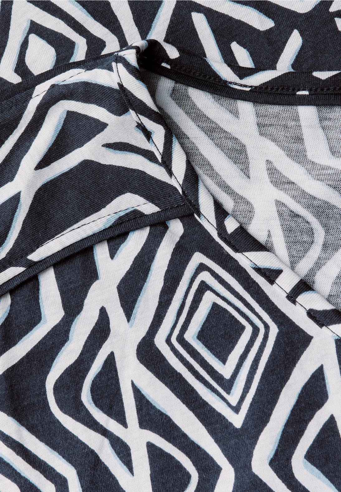 Cecil Giraffe Print Top In Universal Blue