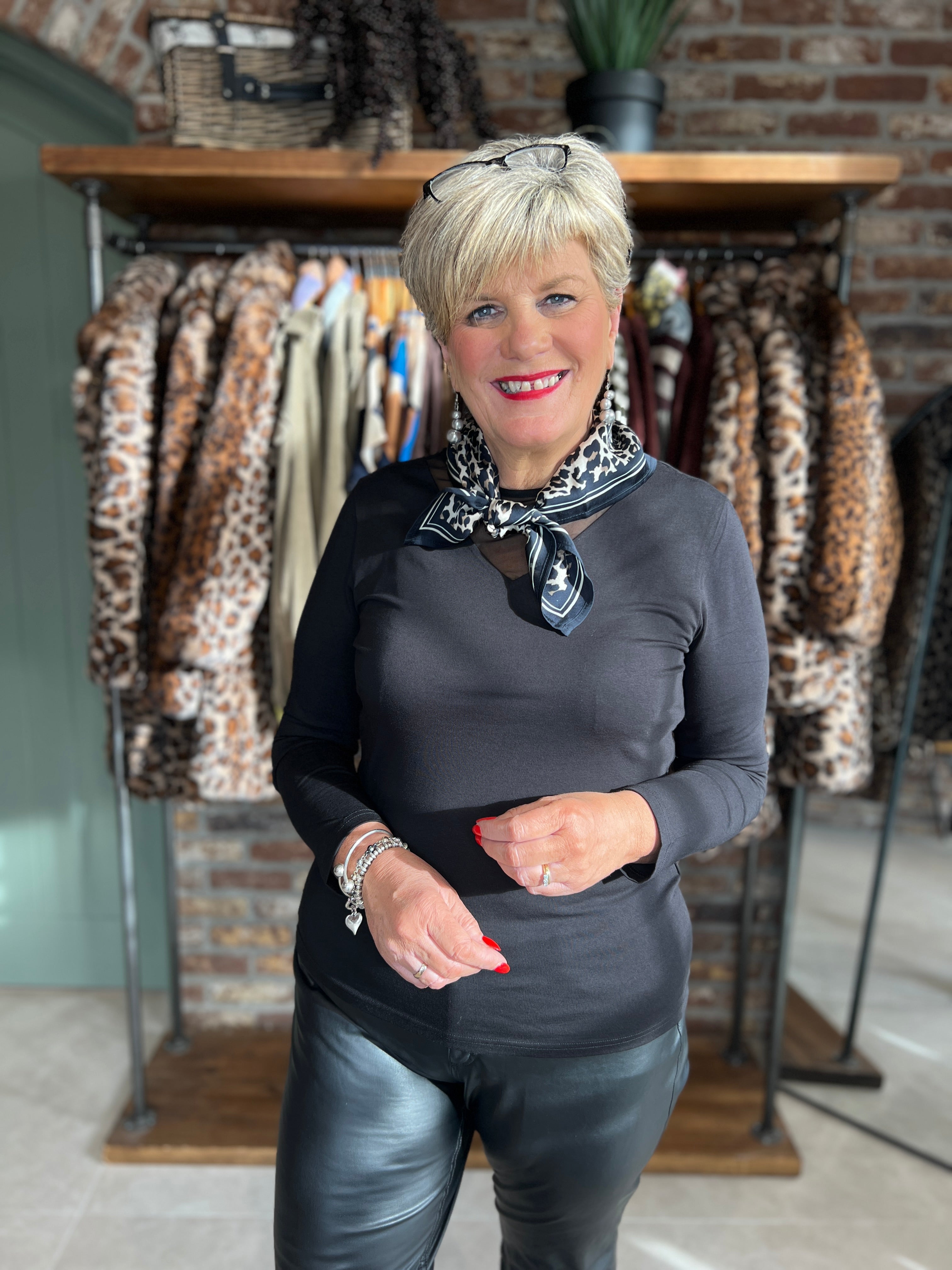 Street One Top With Mesh In Black