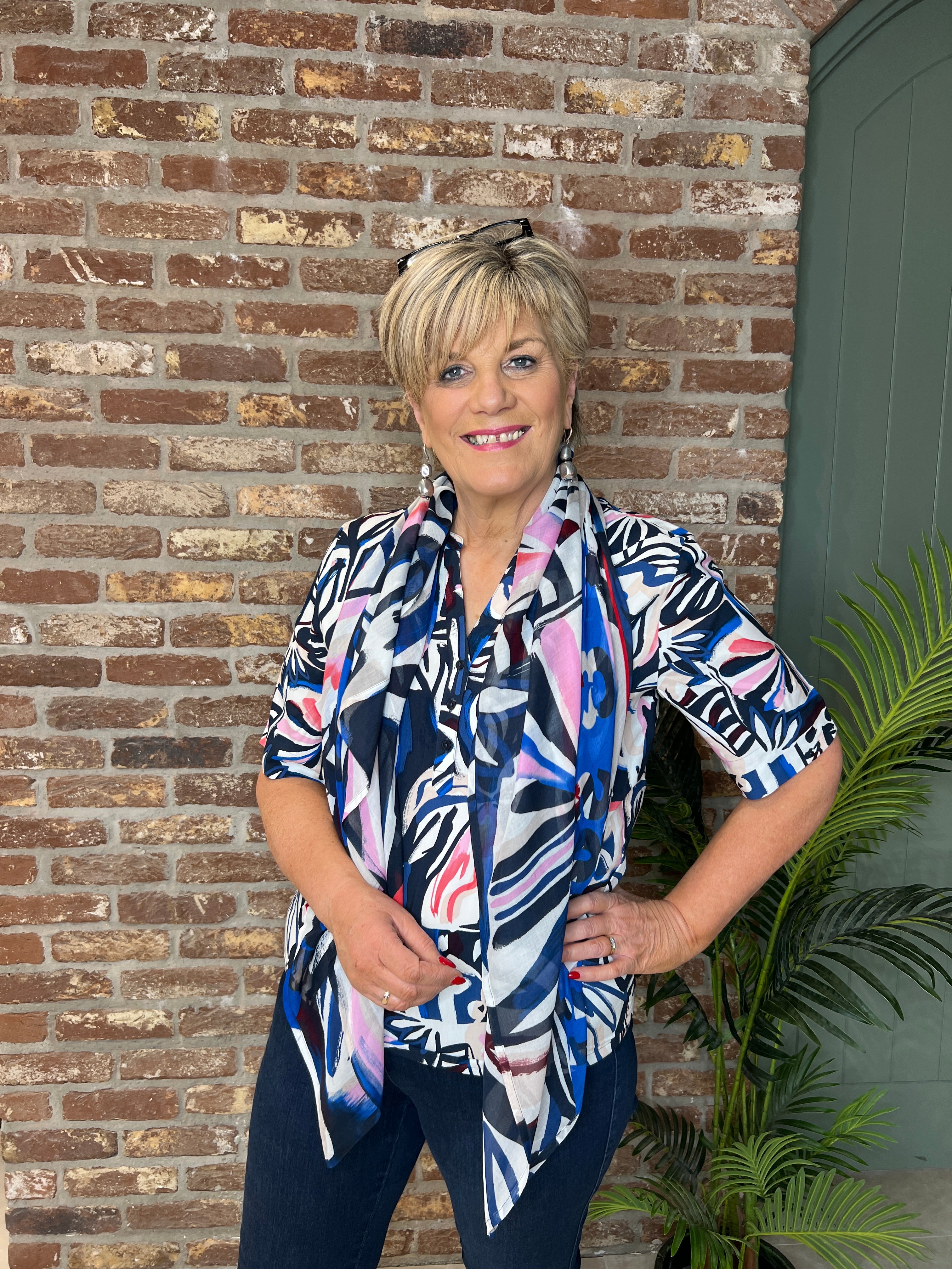 Cecil split neck print blouse In Universal Blue