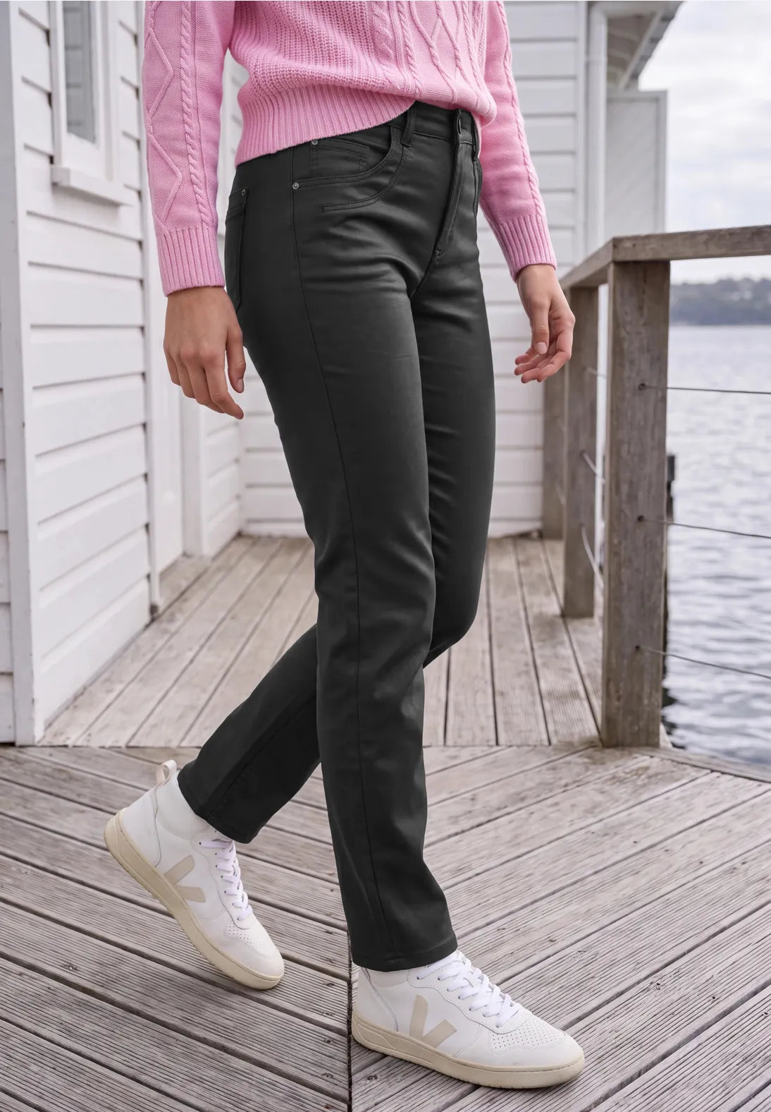 Toronto Coated straight leg Jeans In Black