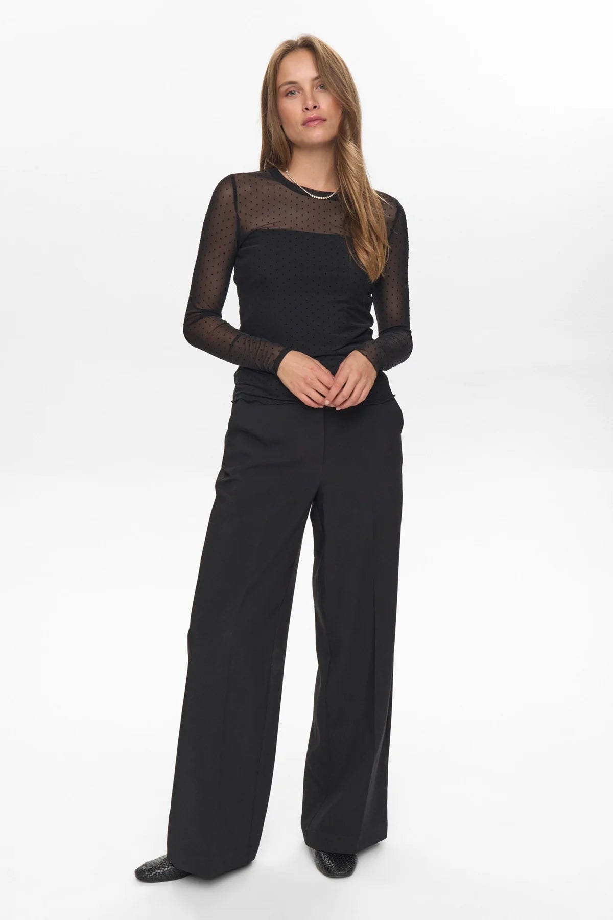 Nümph Nujinnie Spot Top In Black