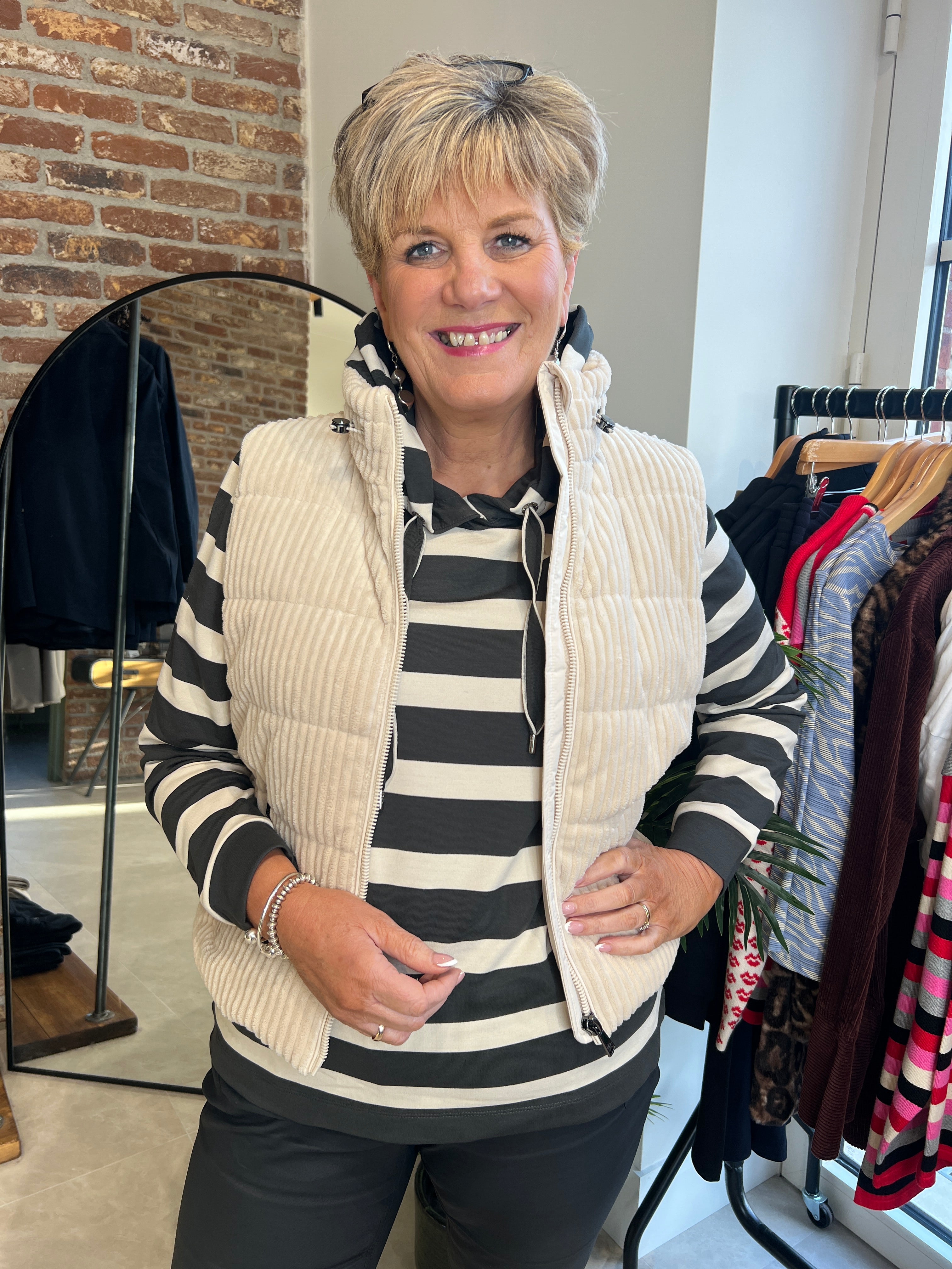 Cecil Cord Quilted Gilet In Pearl Beige