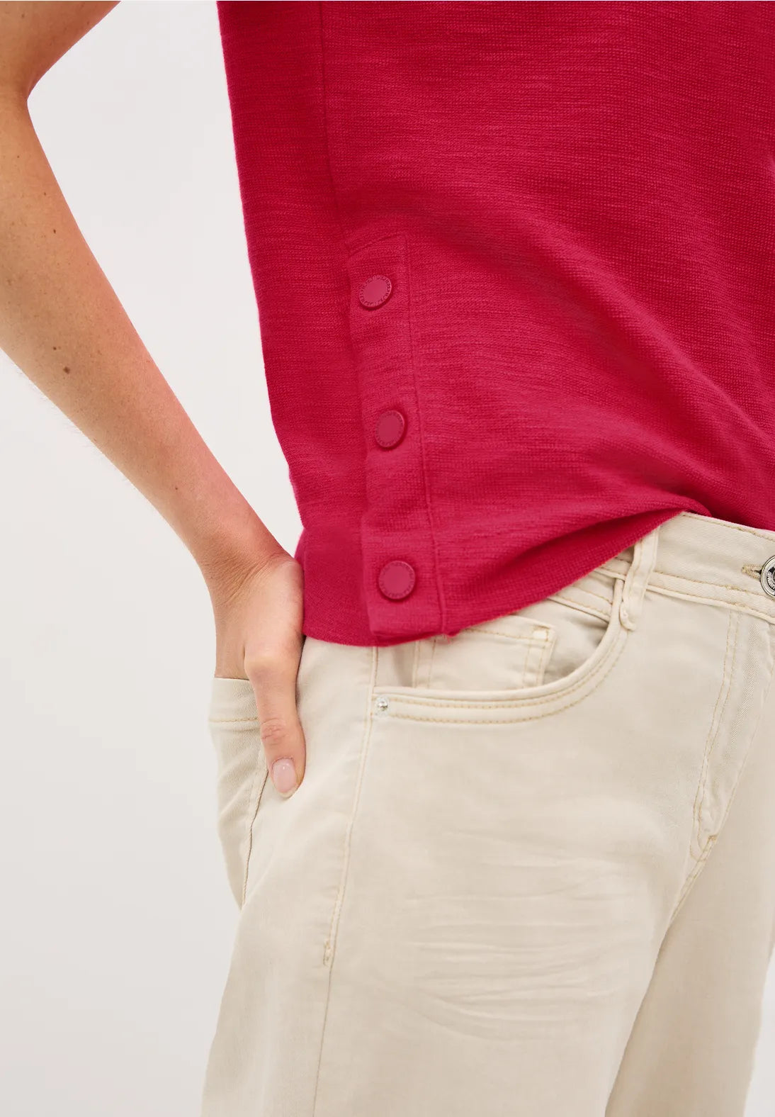 Cecil Boucle Button T-shirt In Glazed Apple Red