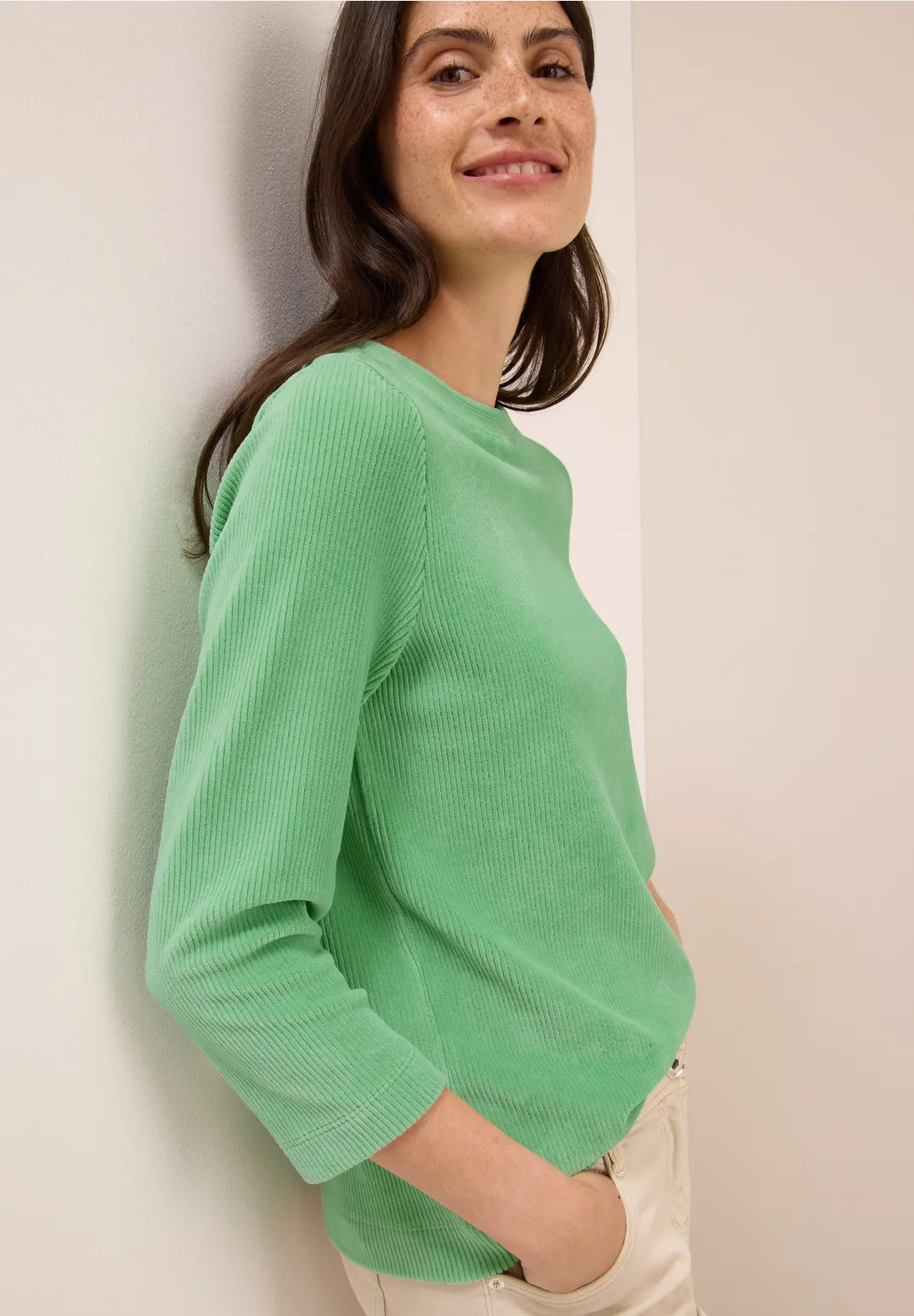 Cecil Cord Top In Fennel Green