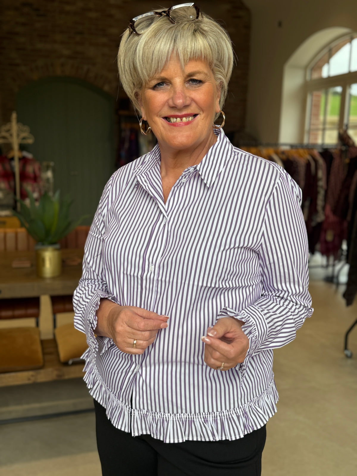 Striped shirt blouse in white & violet