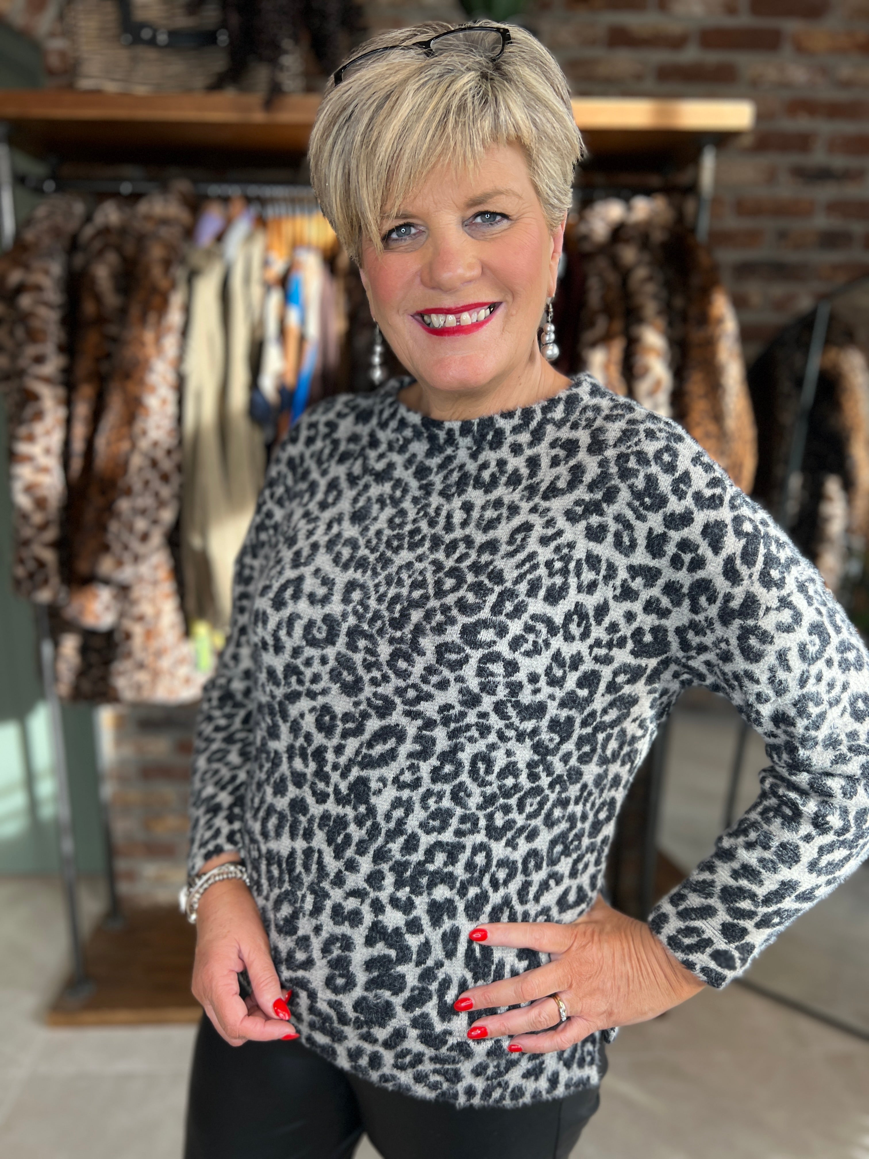 Street One Fluffy Sweatshirt In Soft Beige