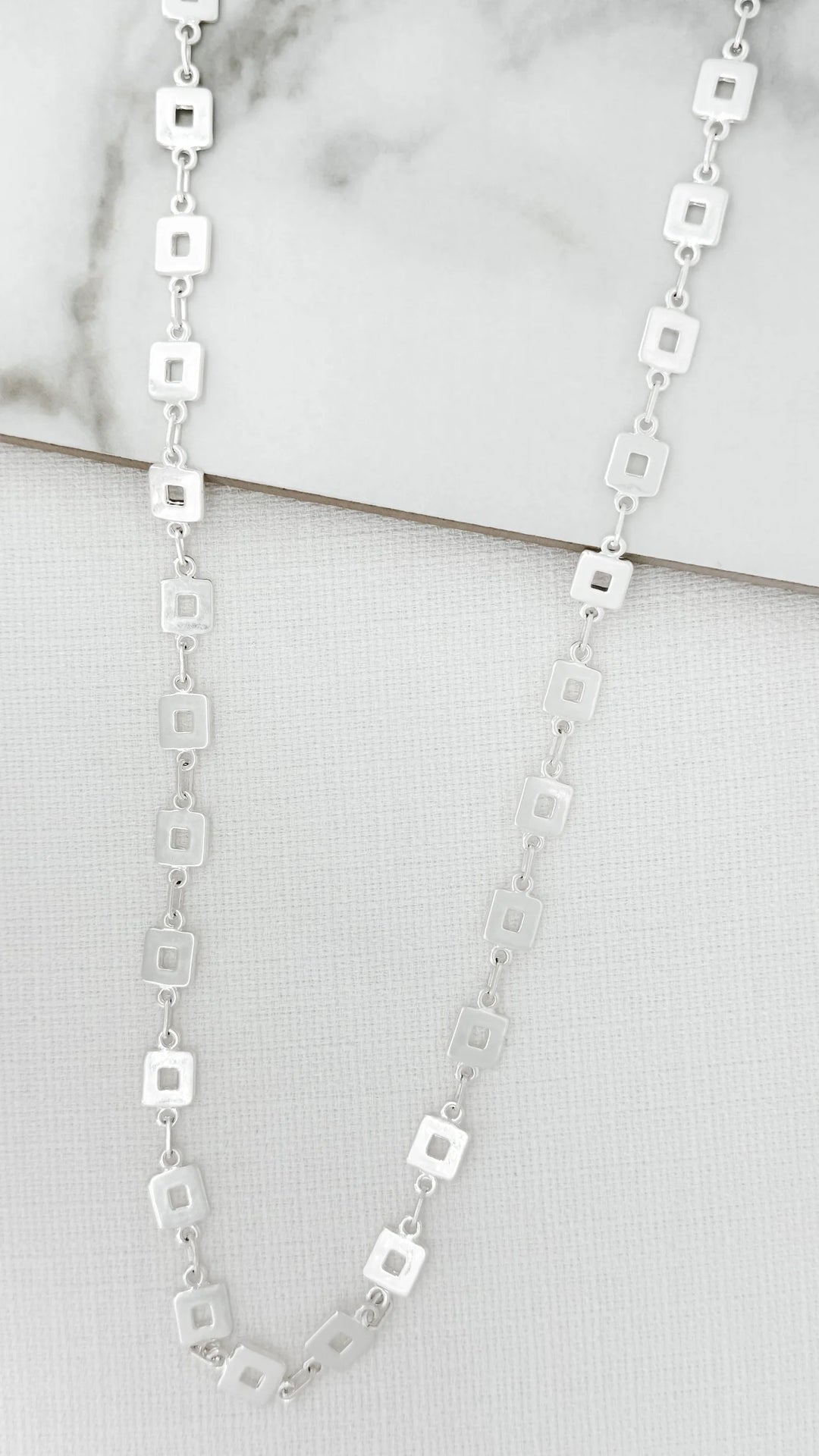 Envy Long Square Link Necklace In Silver