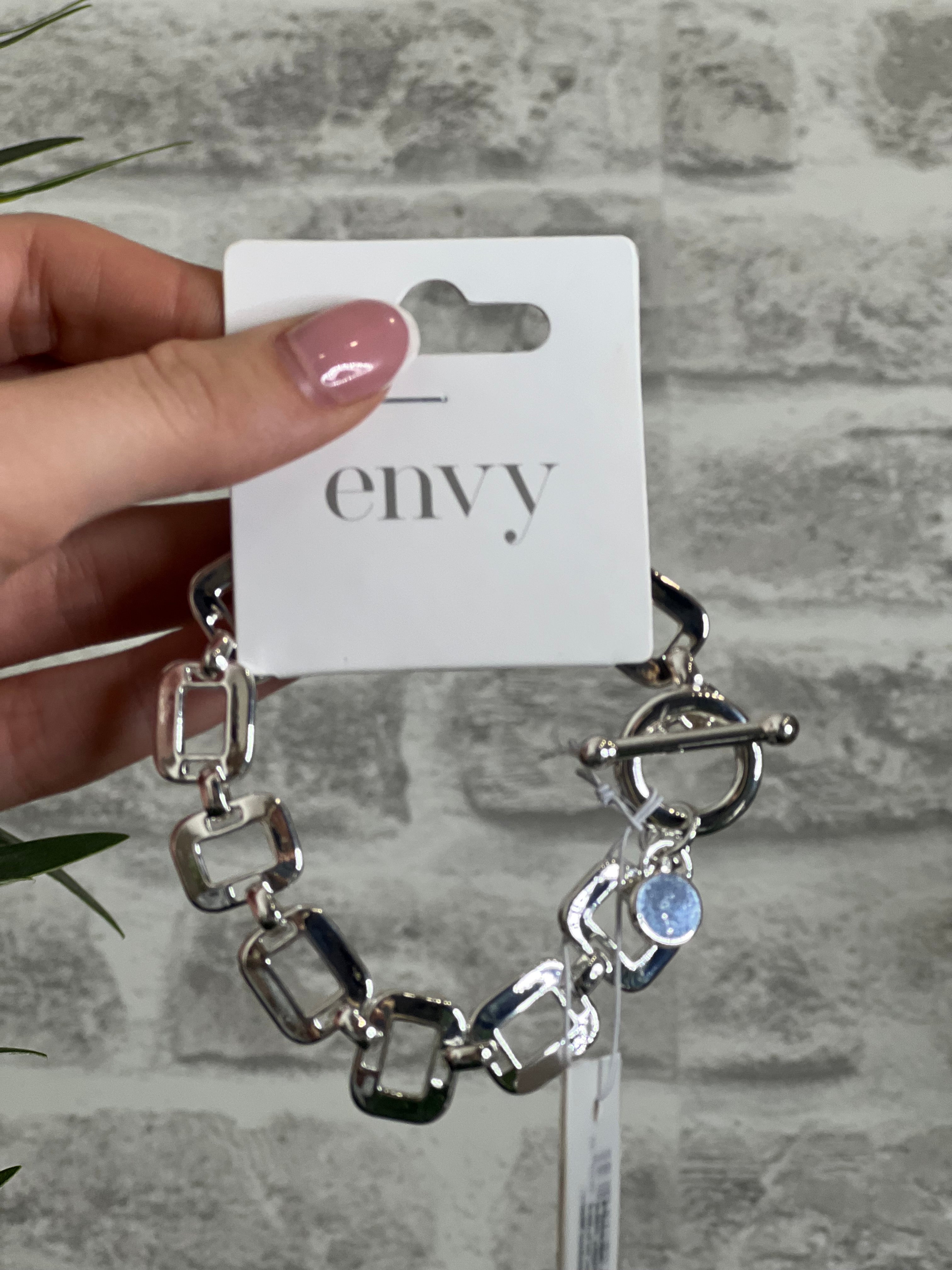 Envy Large Square Link Bracelet In Silver