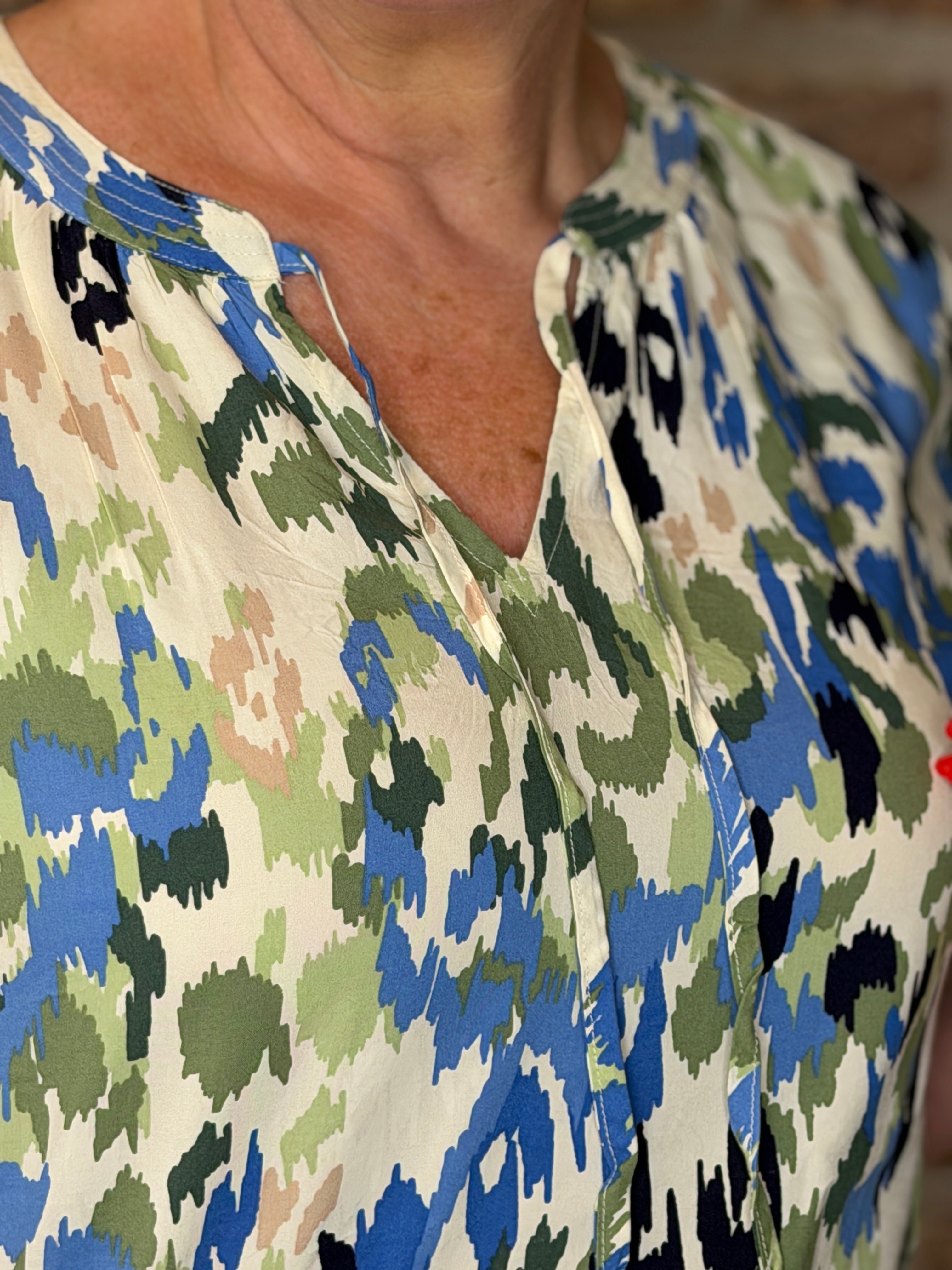 Cecil Patterned Blouse In Cashmere Beige