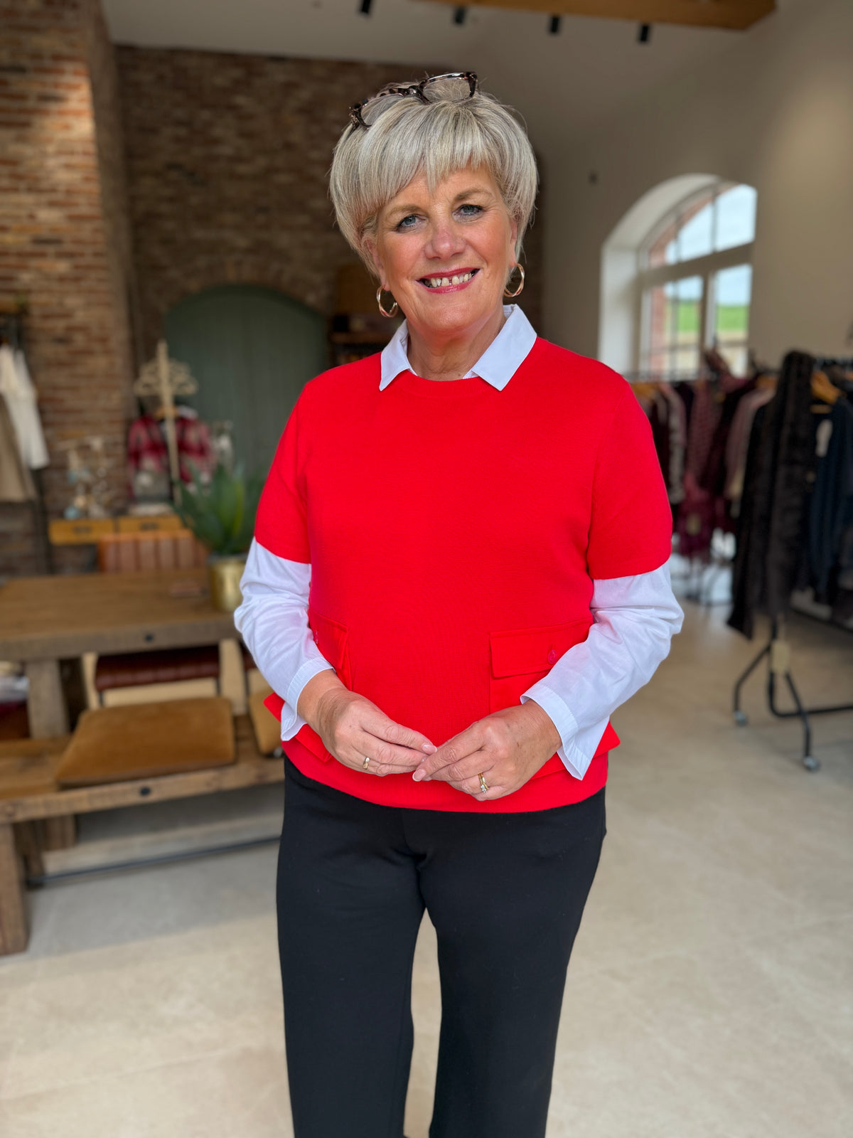 Two pocket knit in red