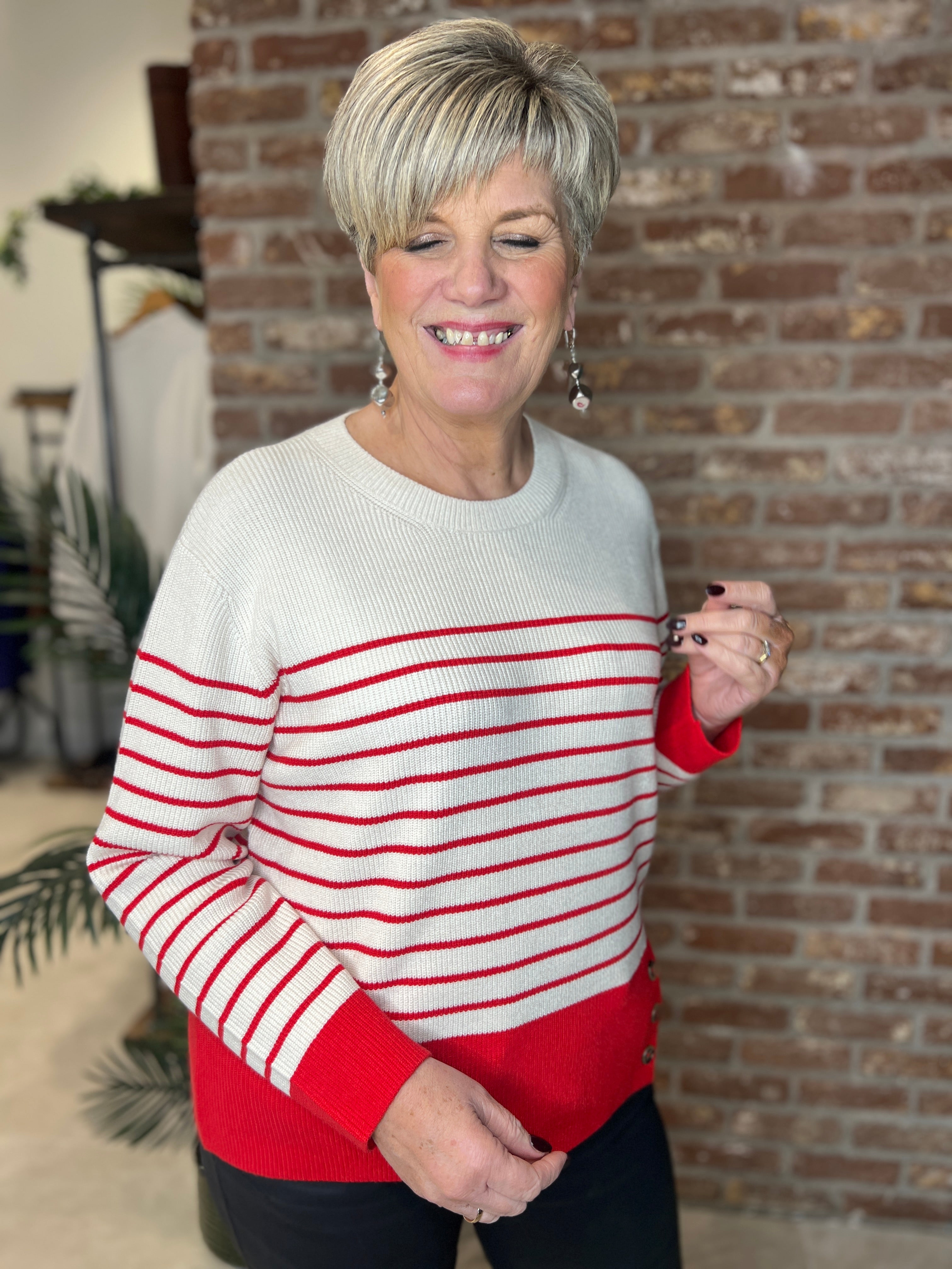 Oui Striped Pullover In White & Red
