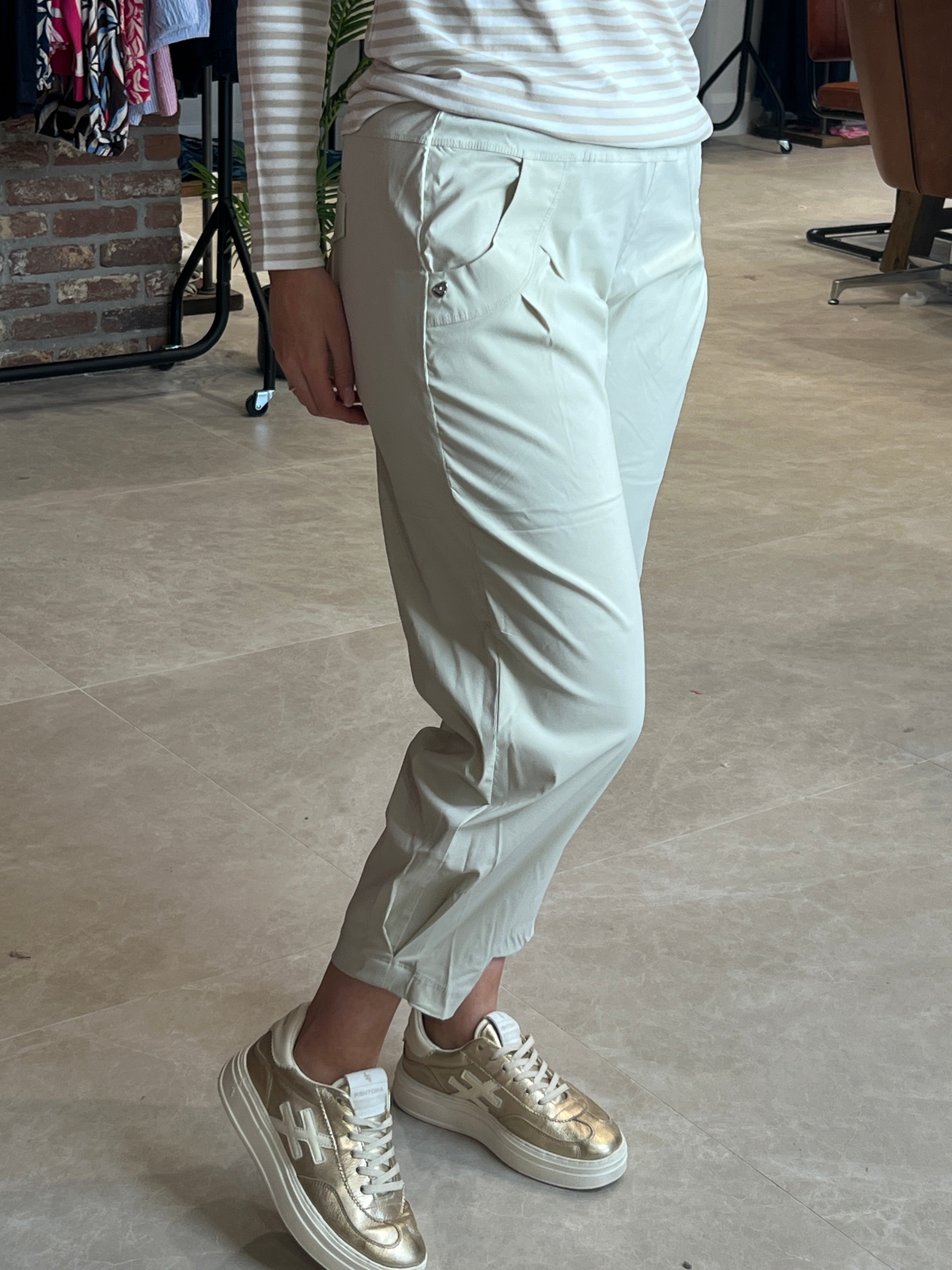 Stehmann Rachell Bengaline Trousers In Stone