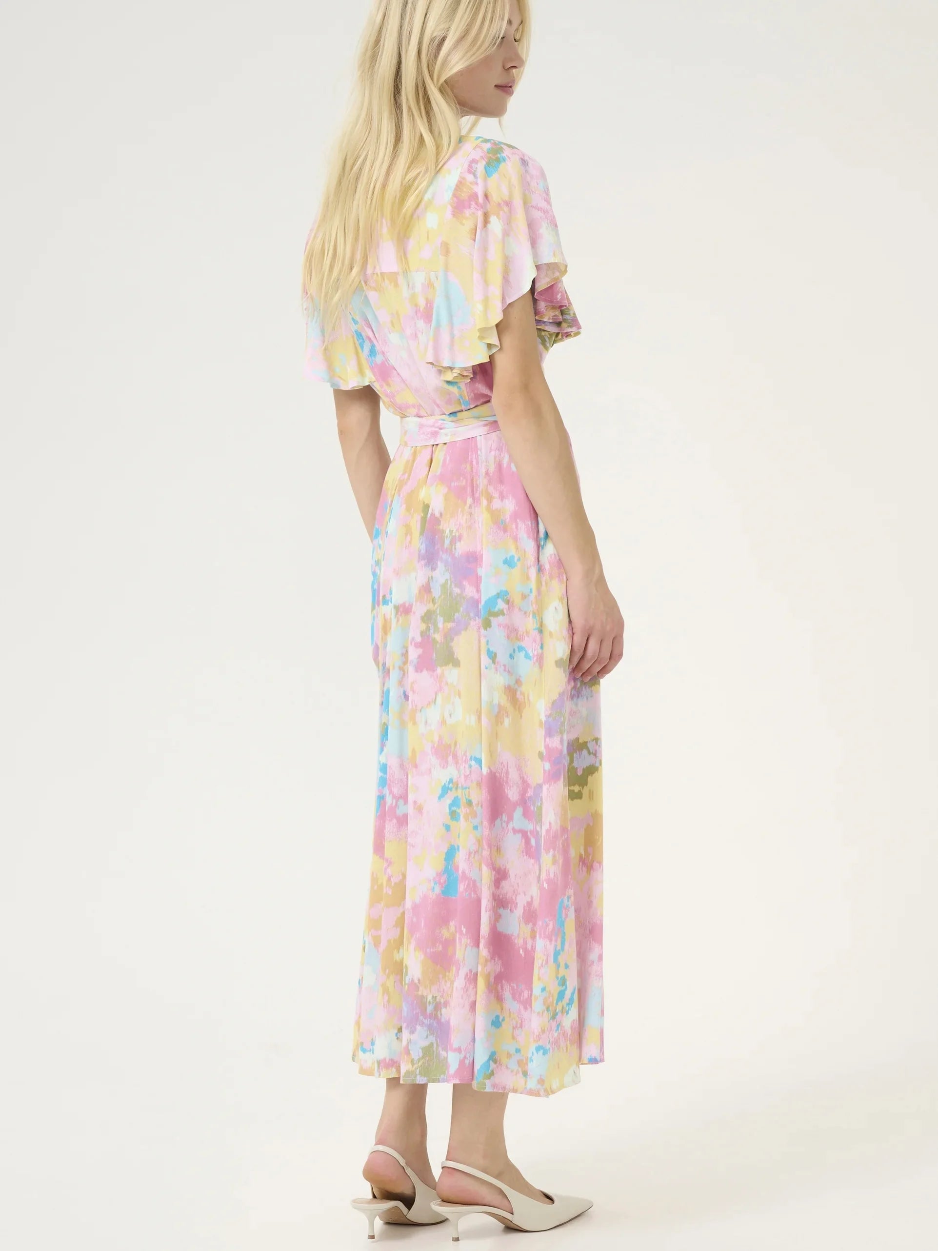 Culture Andrea Dress In Pink Abstract