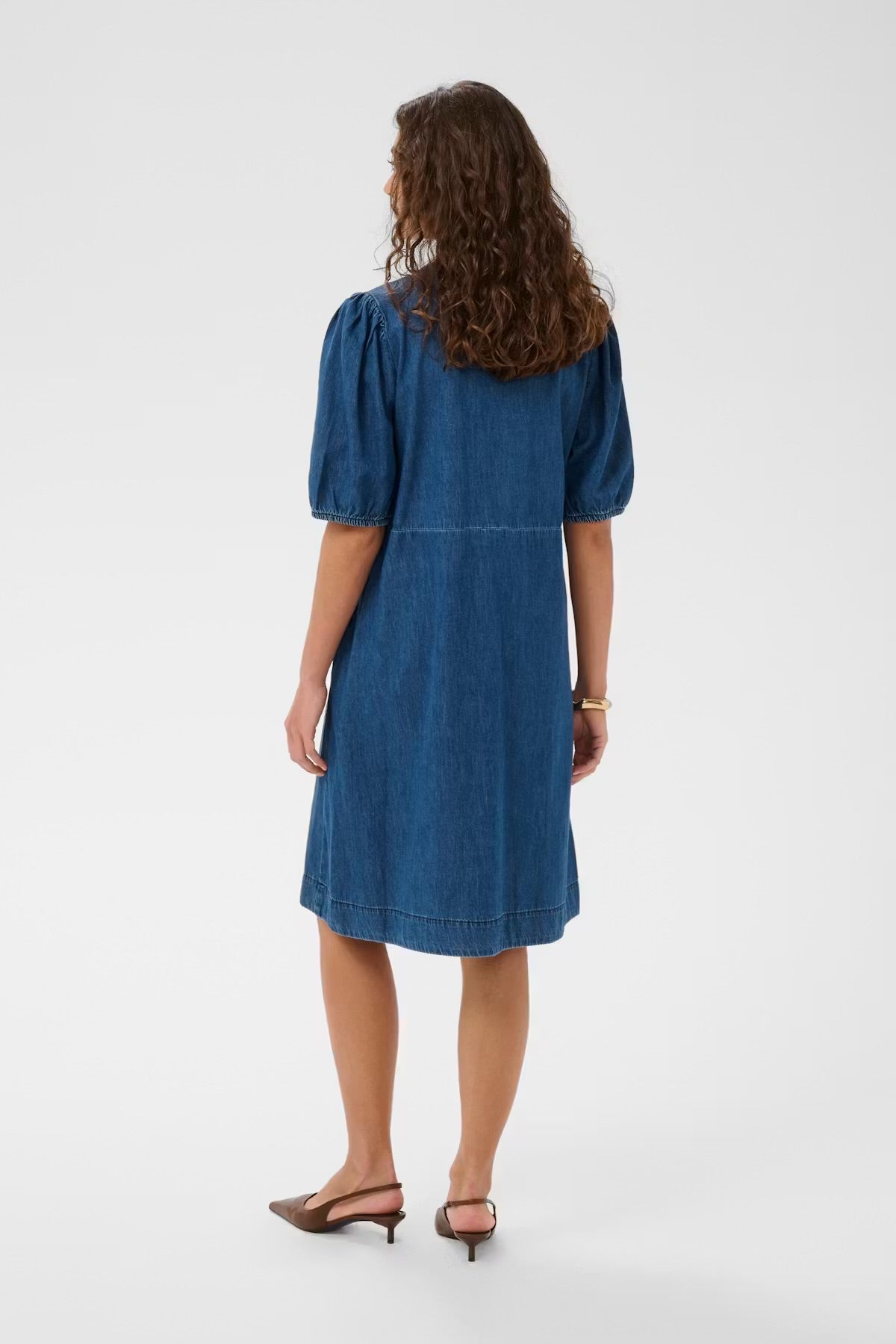Culture Arpa Denim dress in Dark Blue wash