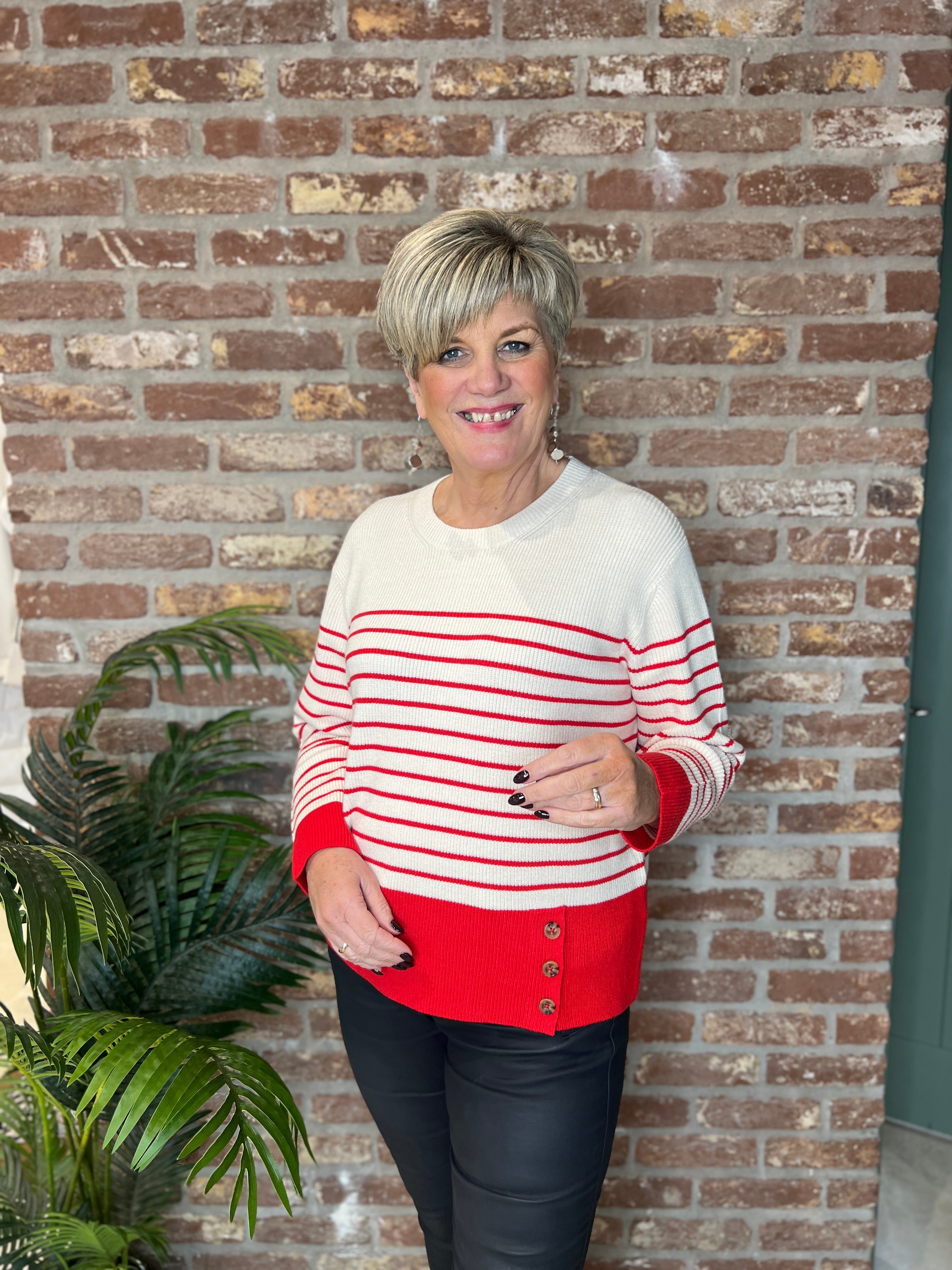 Oui Striped Pullover In White & Red