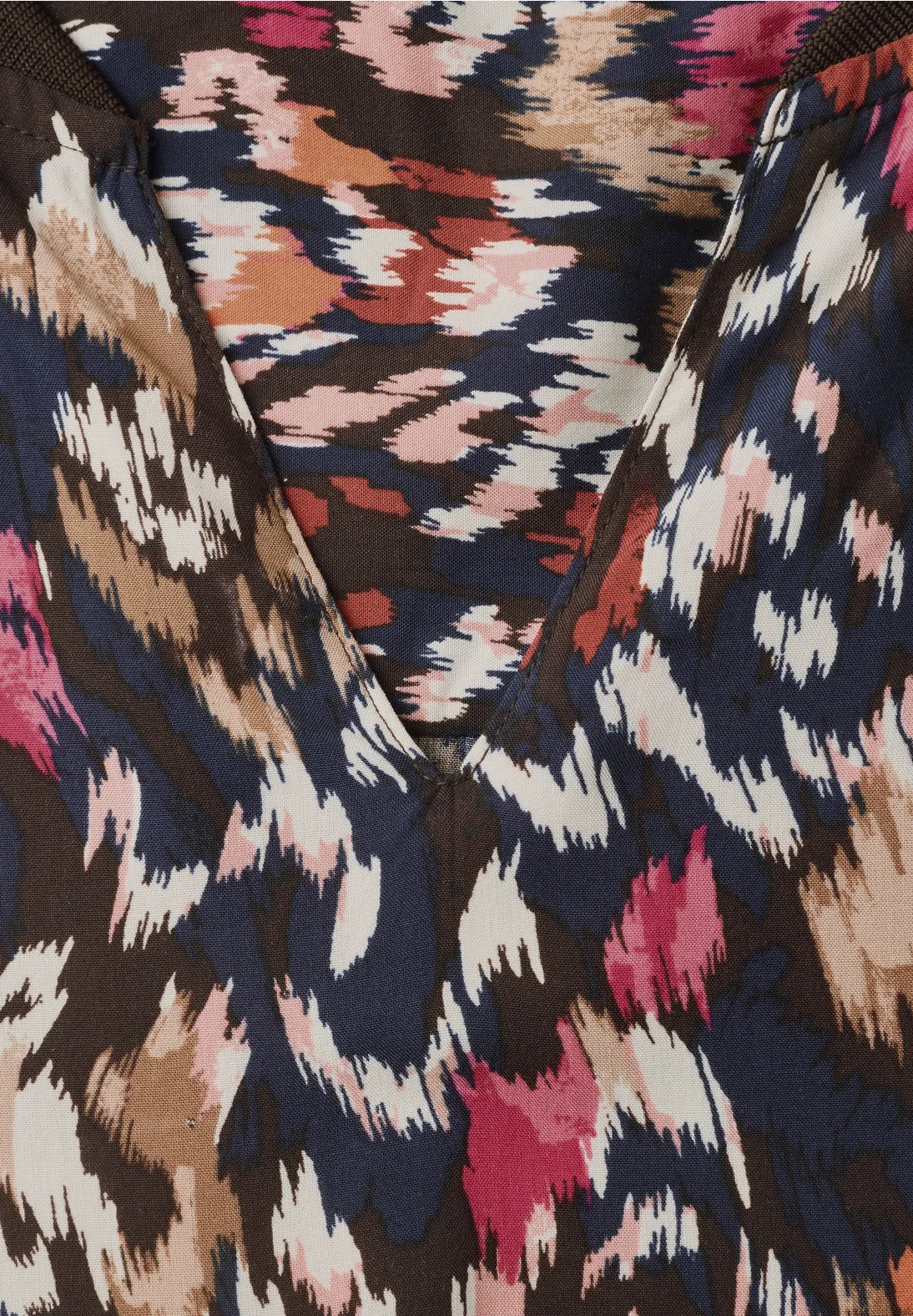 Split neck patterned blouse in truffle brown