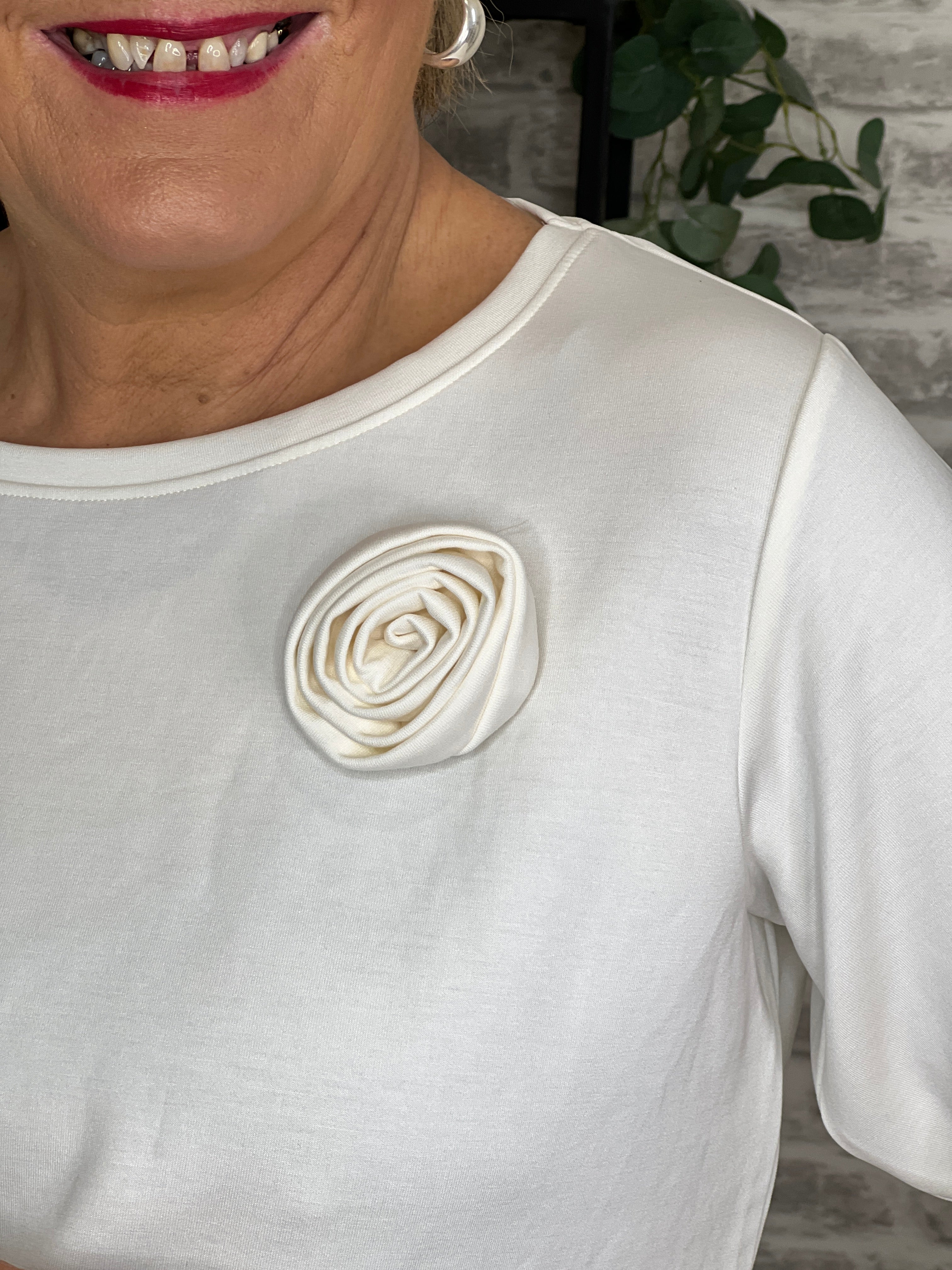 More & More Sweatshirt With flower In Off White
