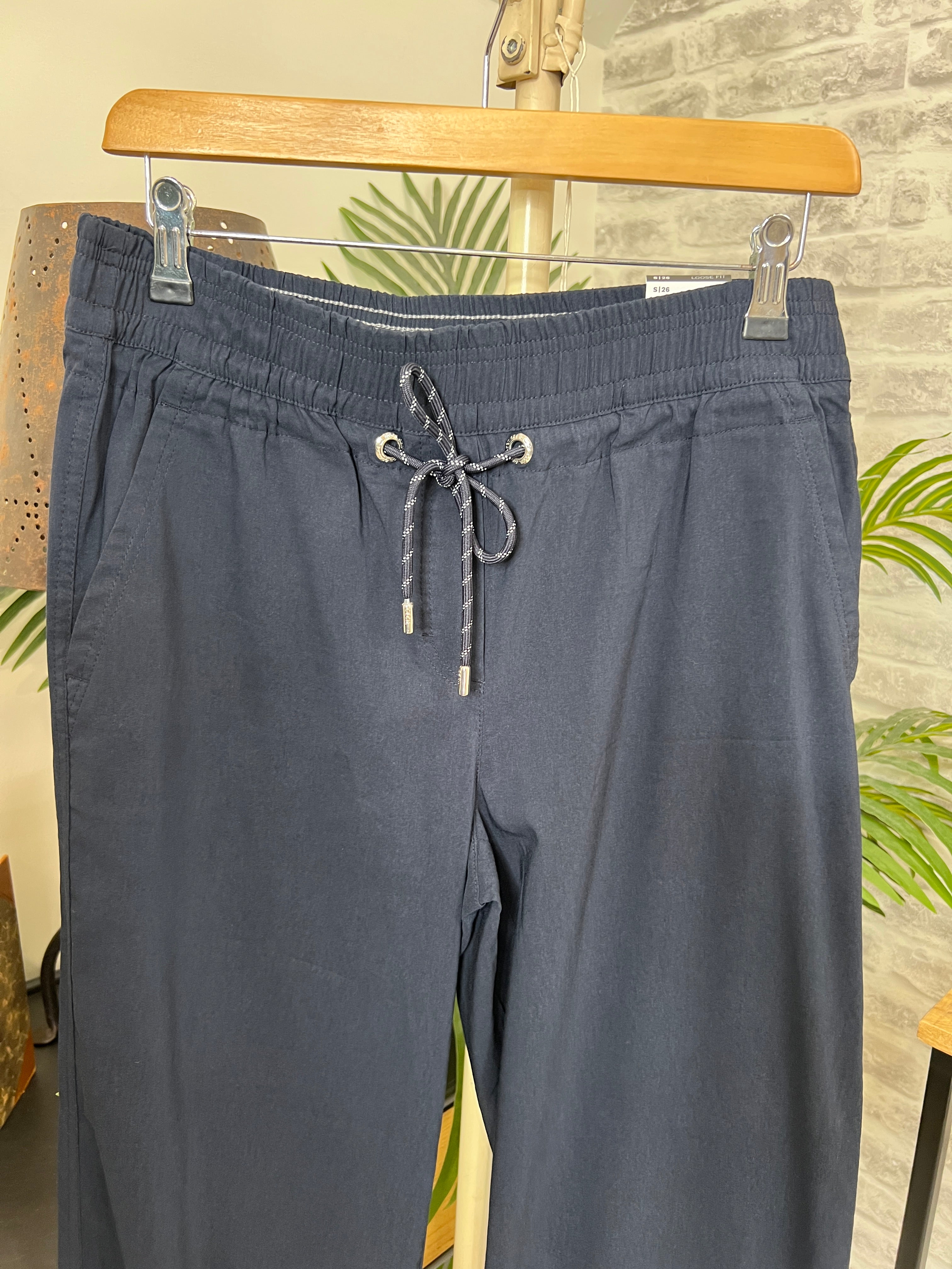 Cecil Neele Wide Leg Trousers In Navy