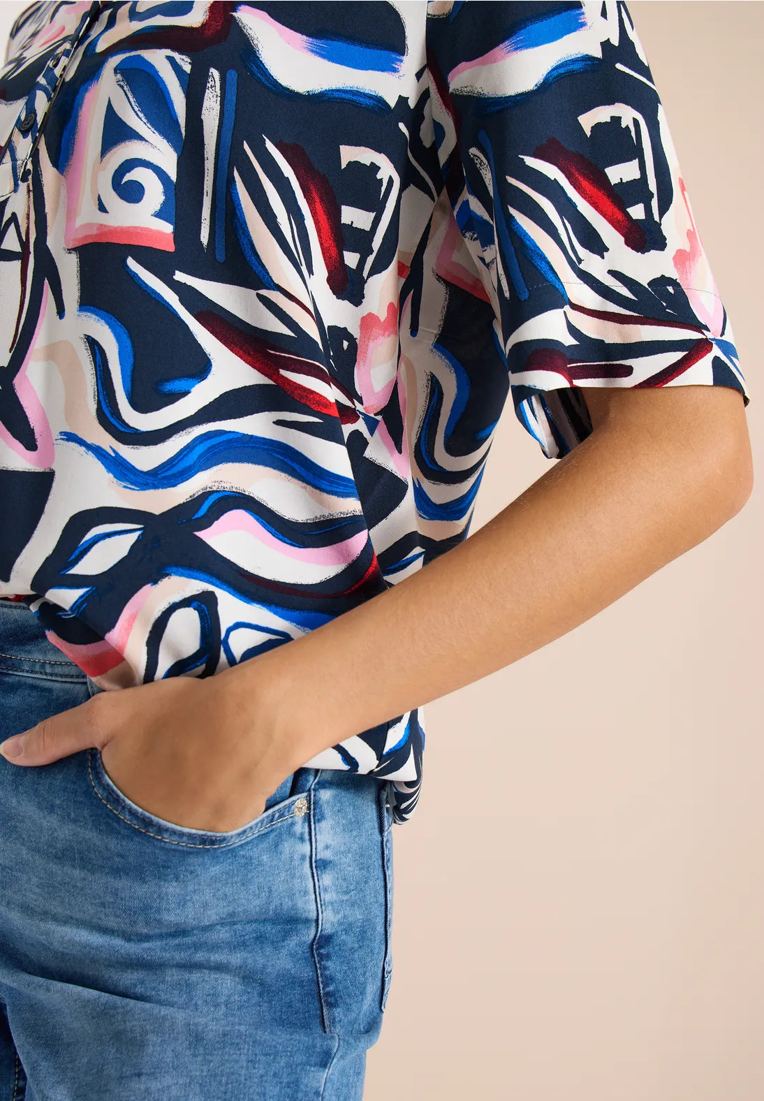 Cecil split neck print blouse In Universal Blue