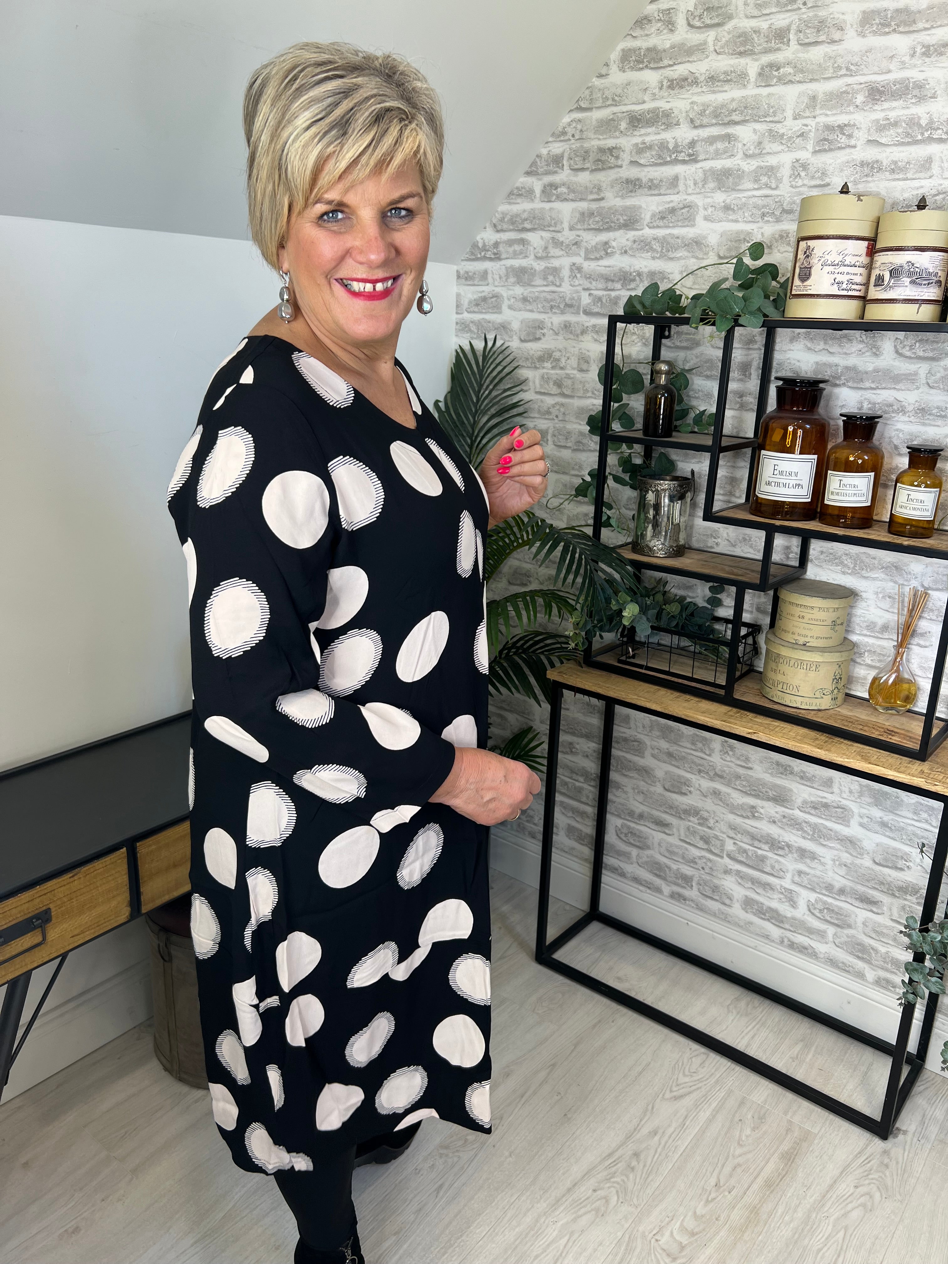 Ever Sassy Spot Patterned Dress In Black Multi