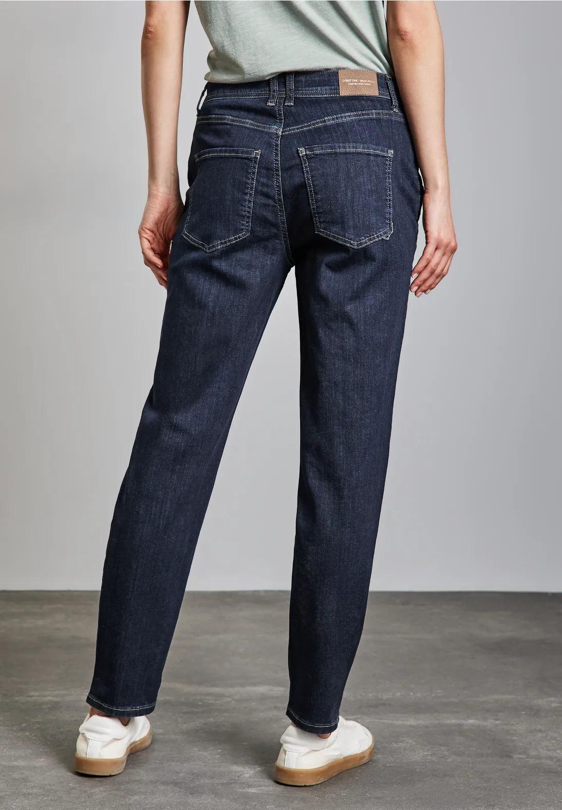 Street One Mom Jeans In Dark Blue Wash