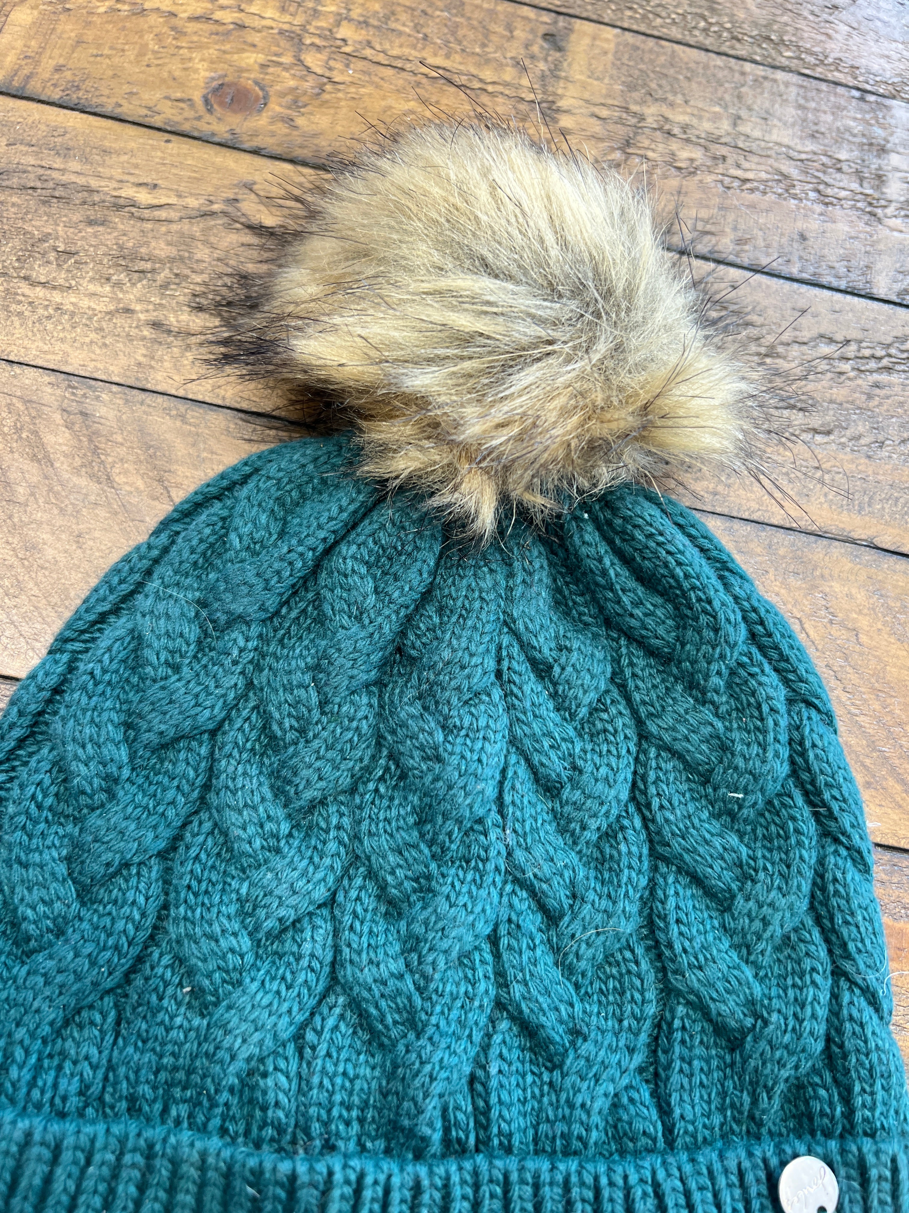 Joules Elena Cable Beanie In Bottle Green