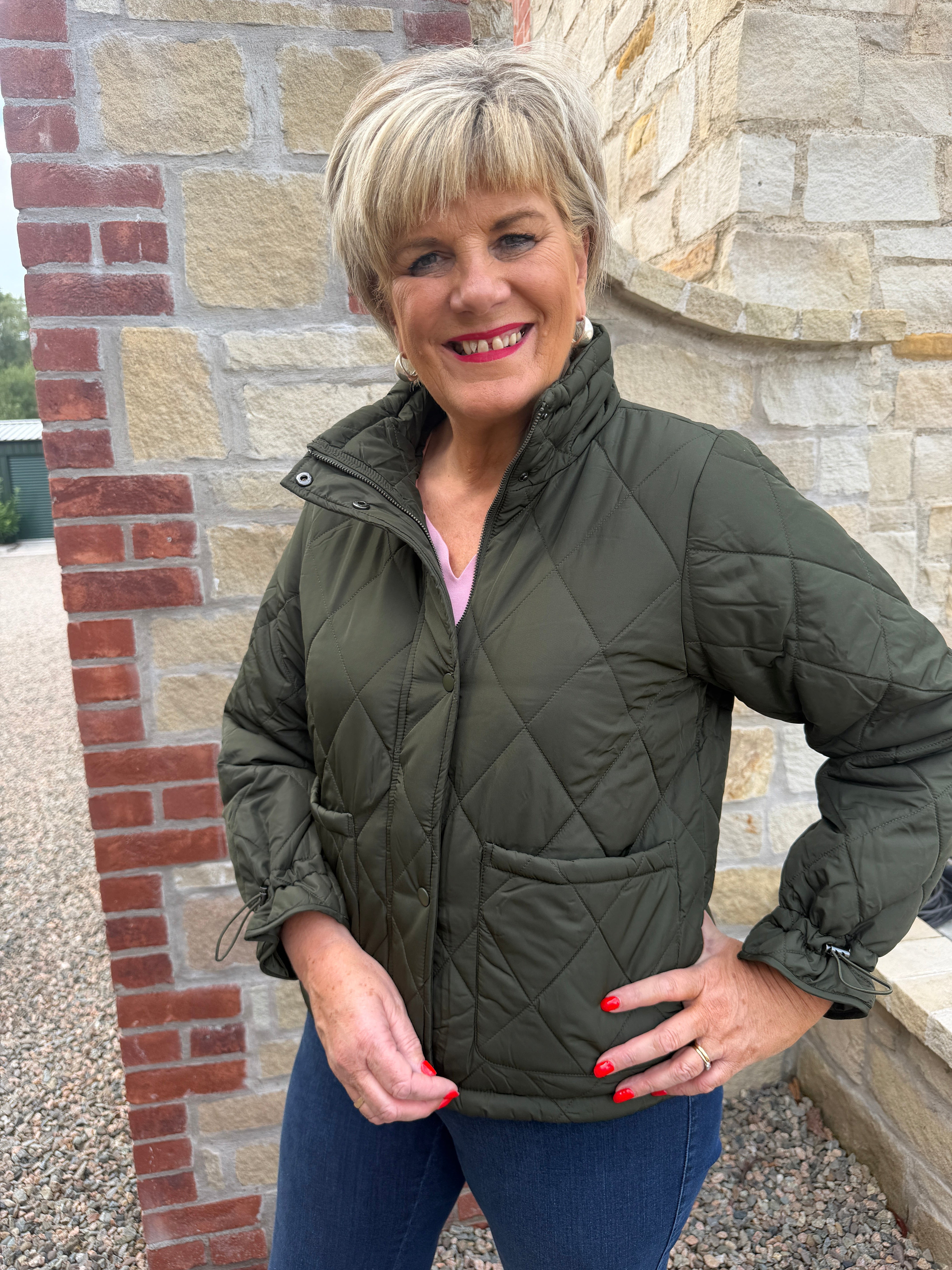 Fenya short coat in green