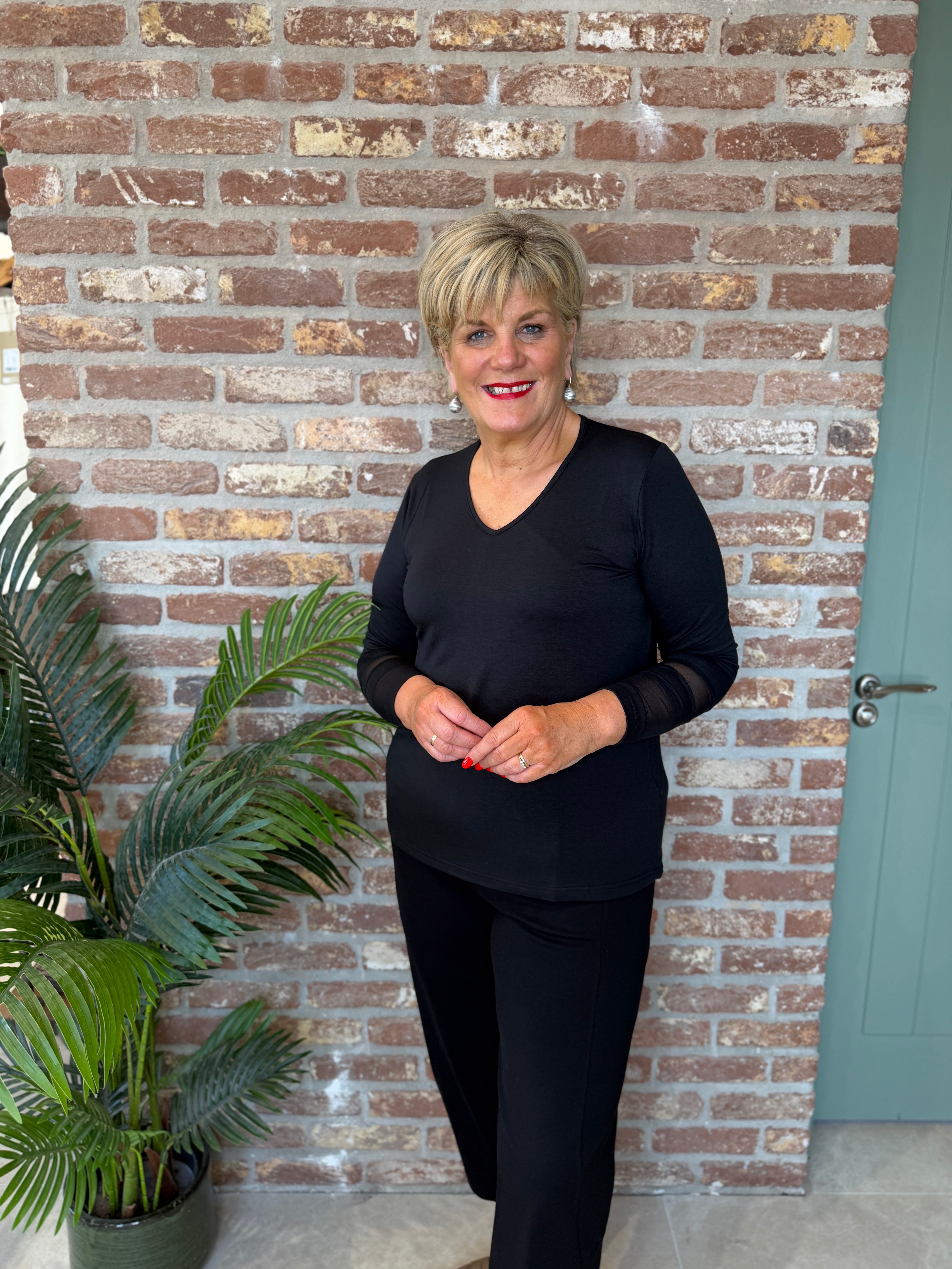 V-neck mesh top in black