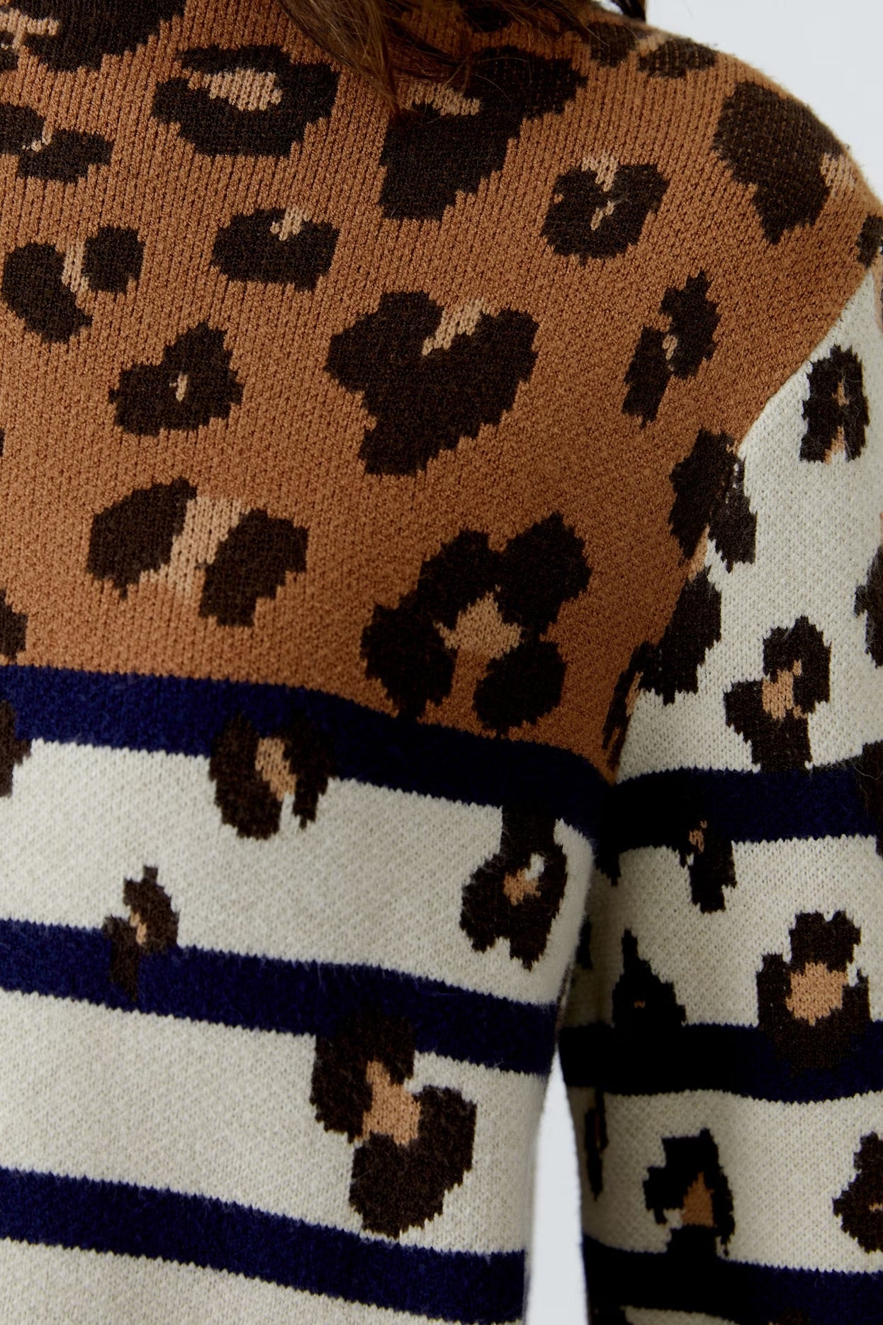 Oui Pullover With Leopard In Off White & Camel