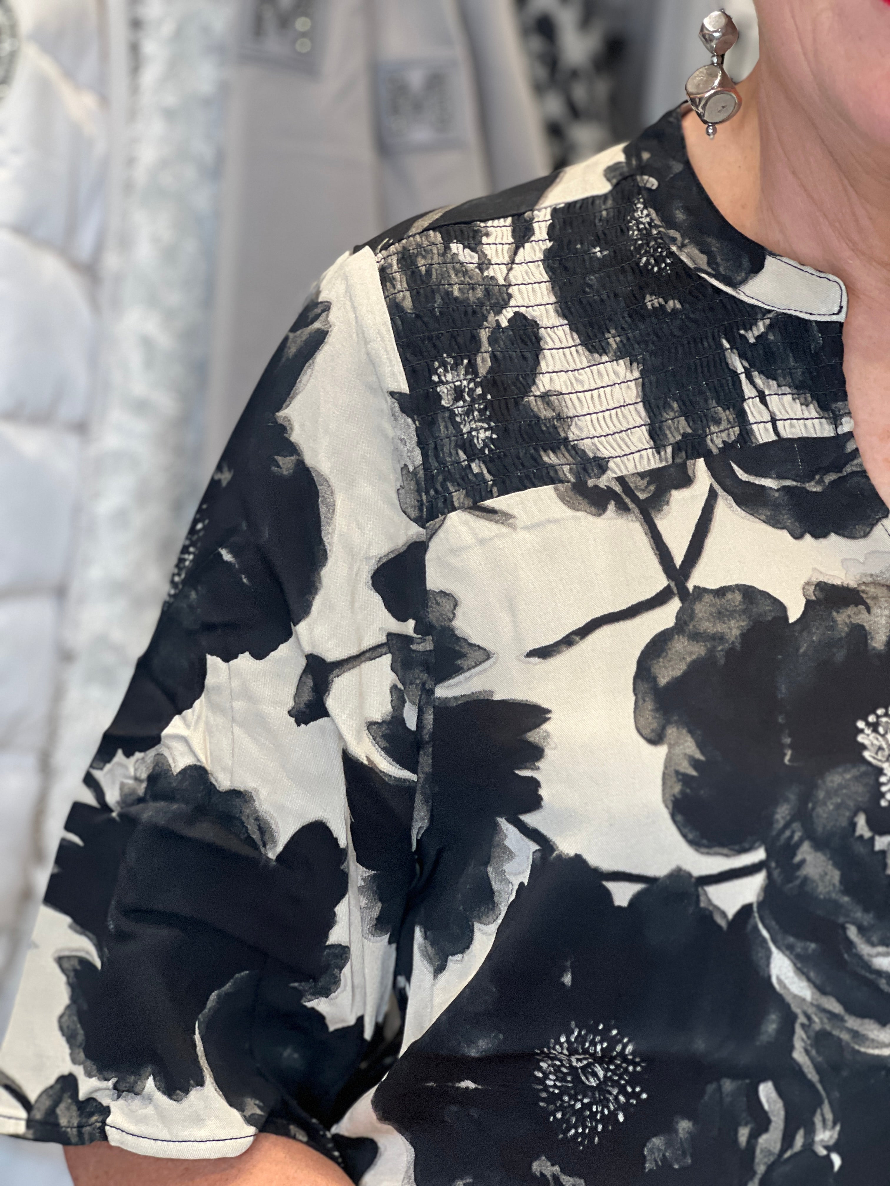 Culture Floral Blouse In Black & off white