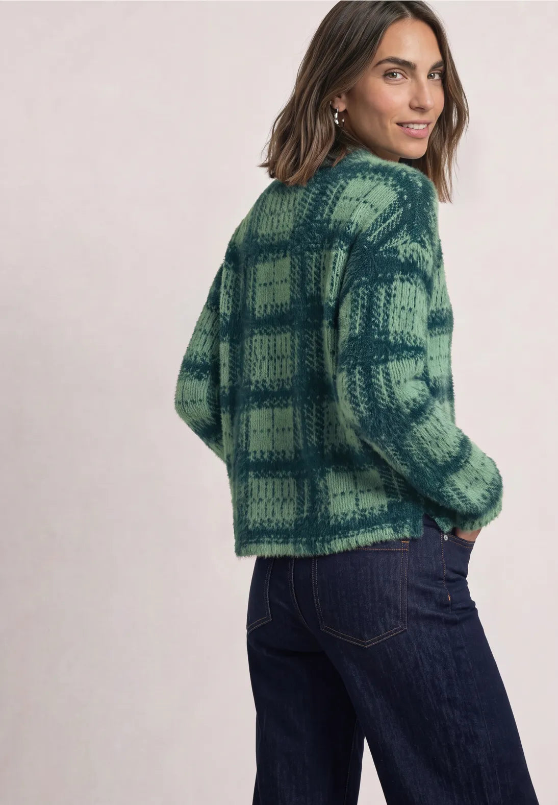Fluffy sweatshirt in stormy green