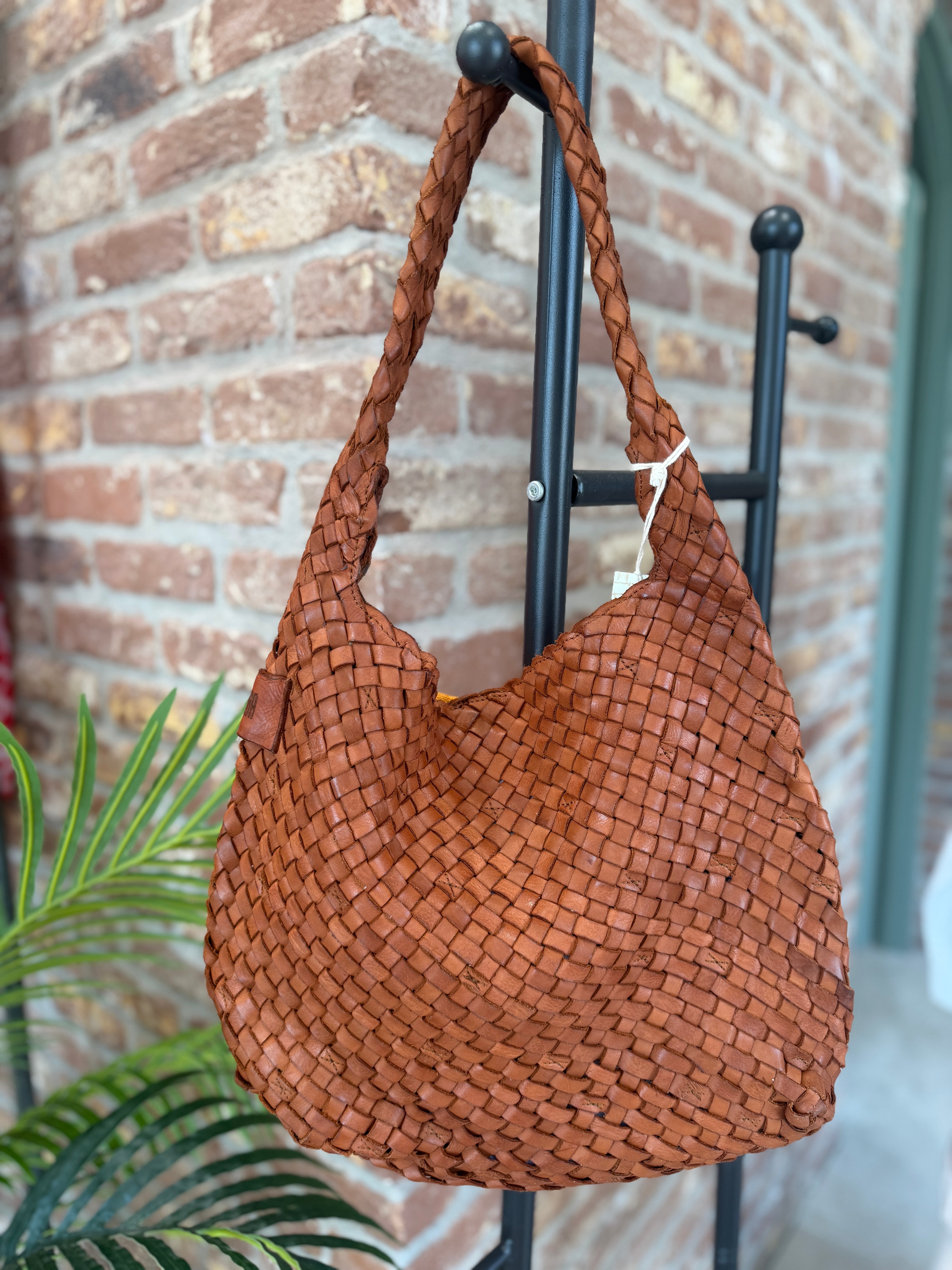 BIBA leather woven killen shoulder bag in Tan