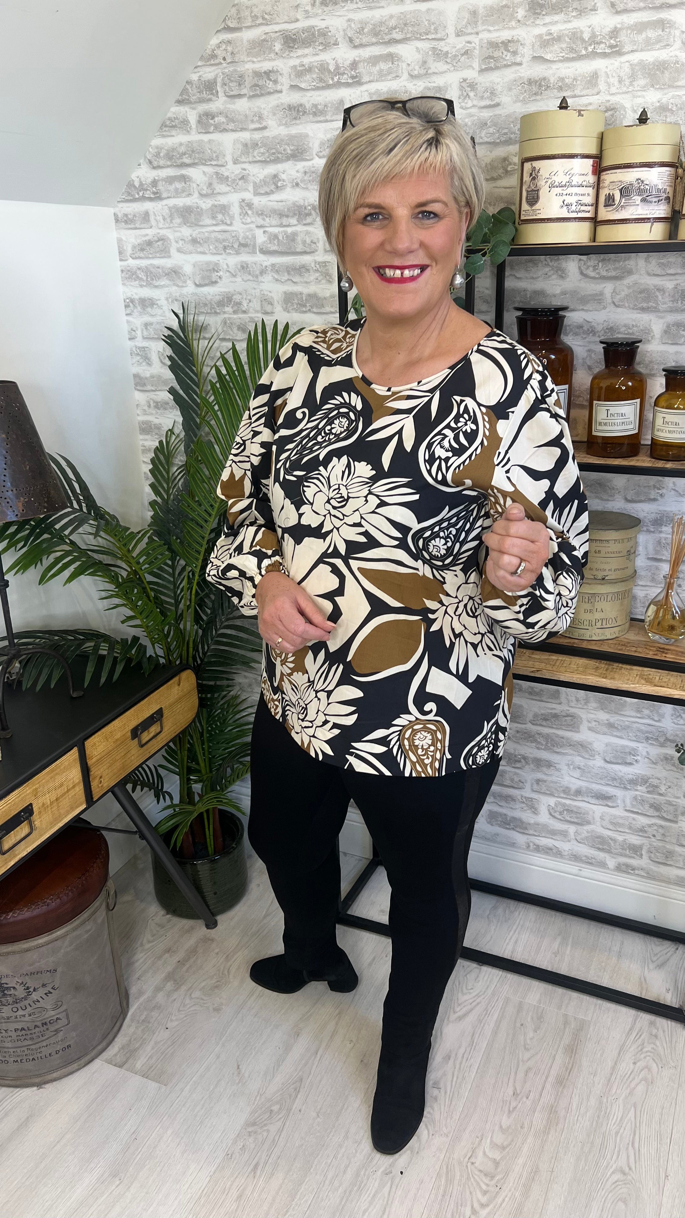 Soya Concept Tamaya Blouse In Camel Multi
