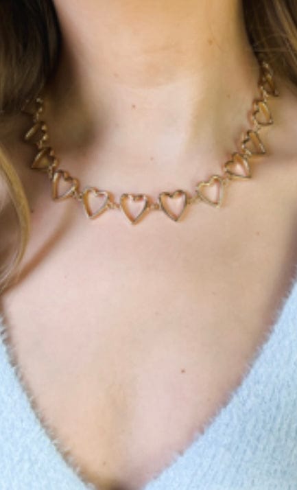 Envy Gold Short Chunky Heart Necklace