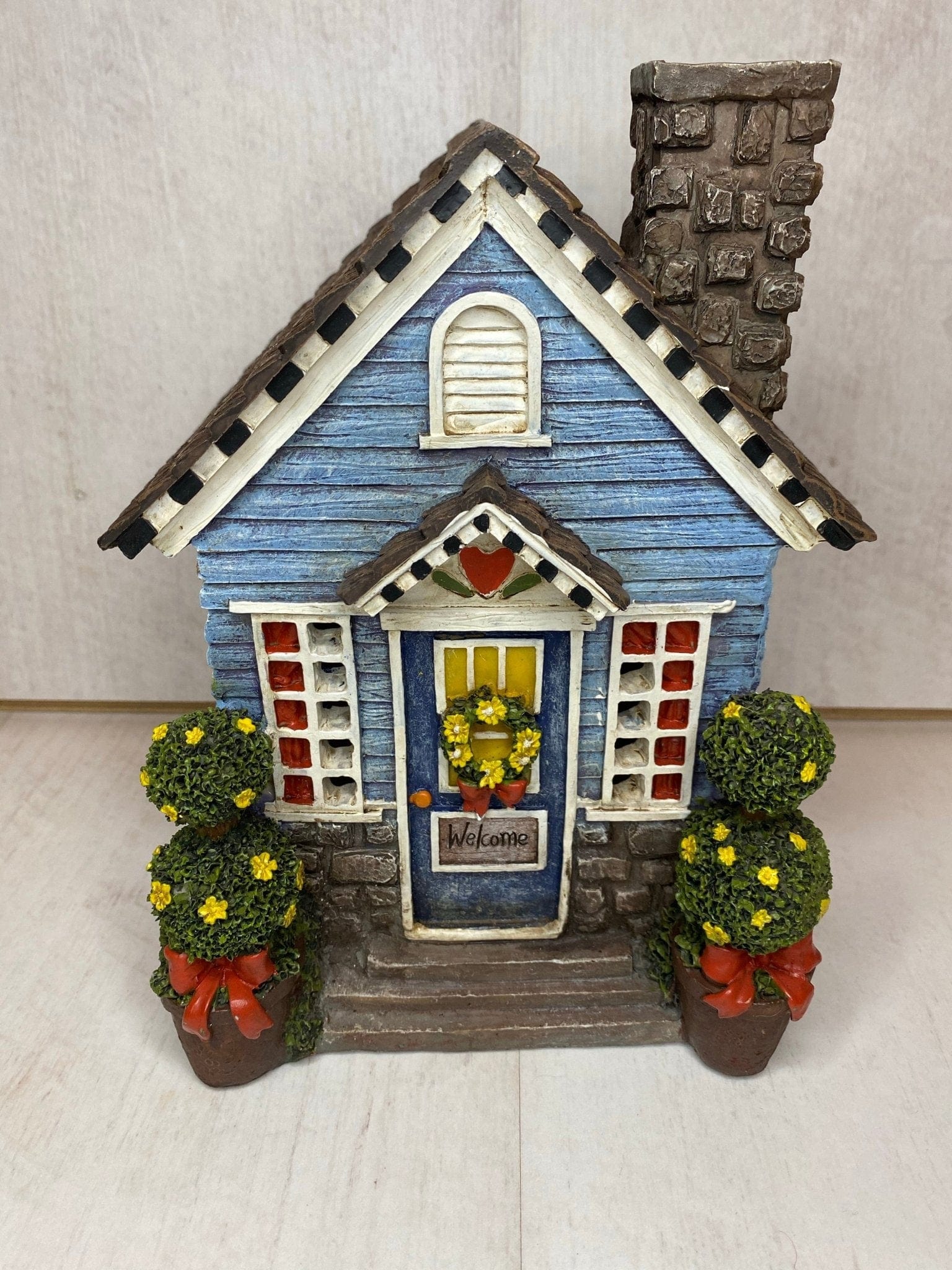 Light Up House - Crabtree Cottage