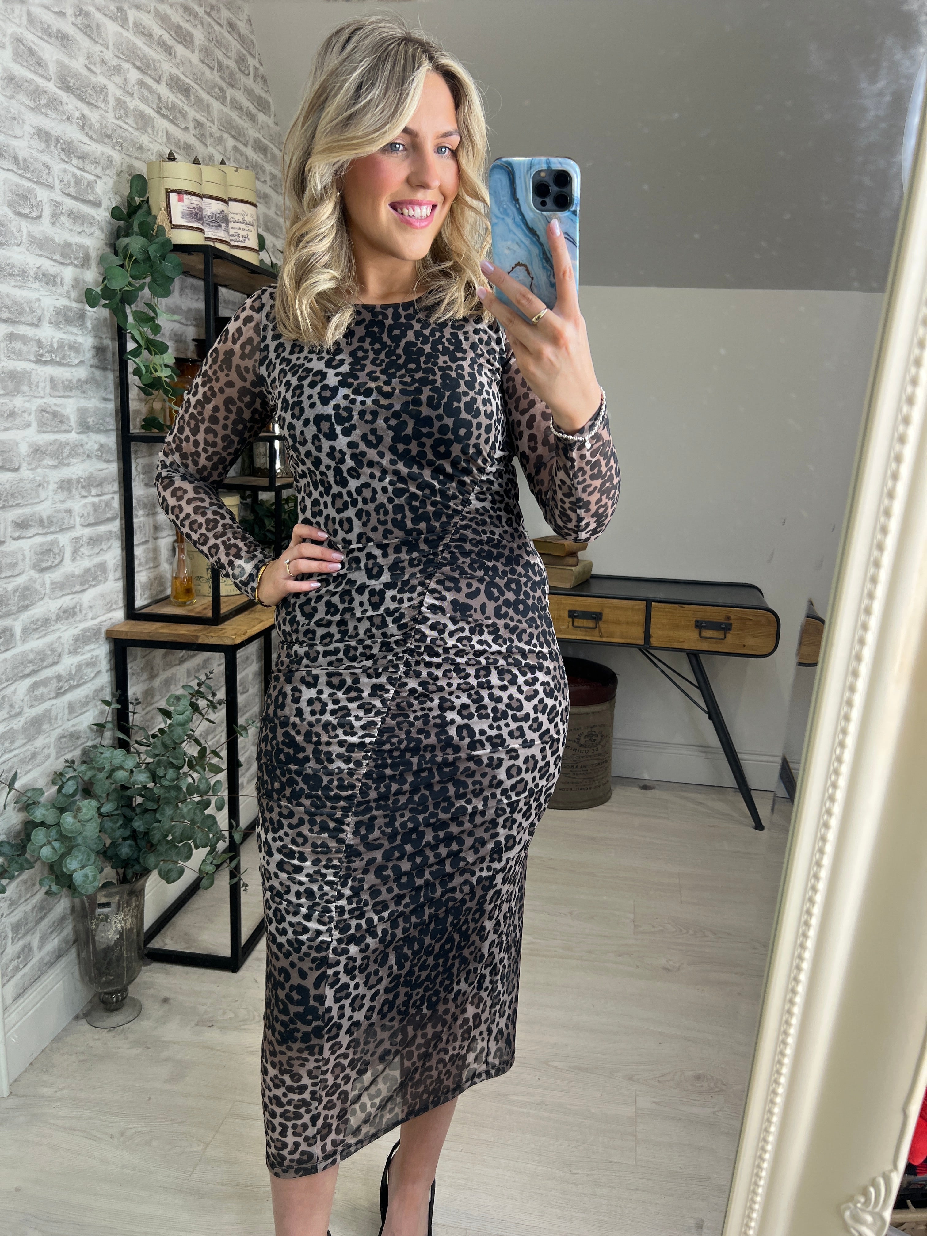 Culture Melida Dress In leopard