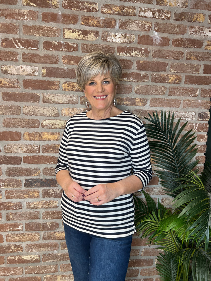 Oui Striped Soleila Top In White & Navy