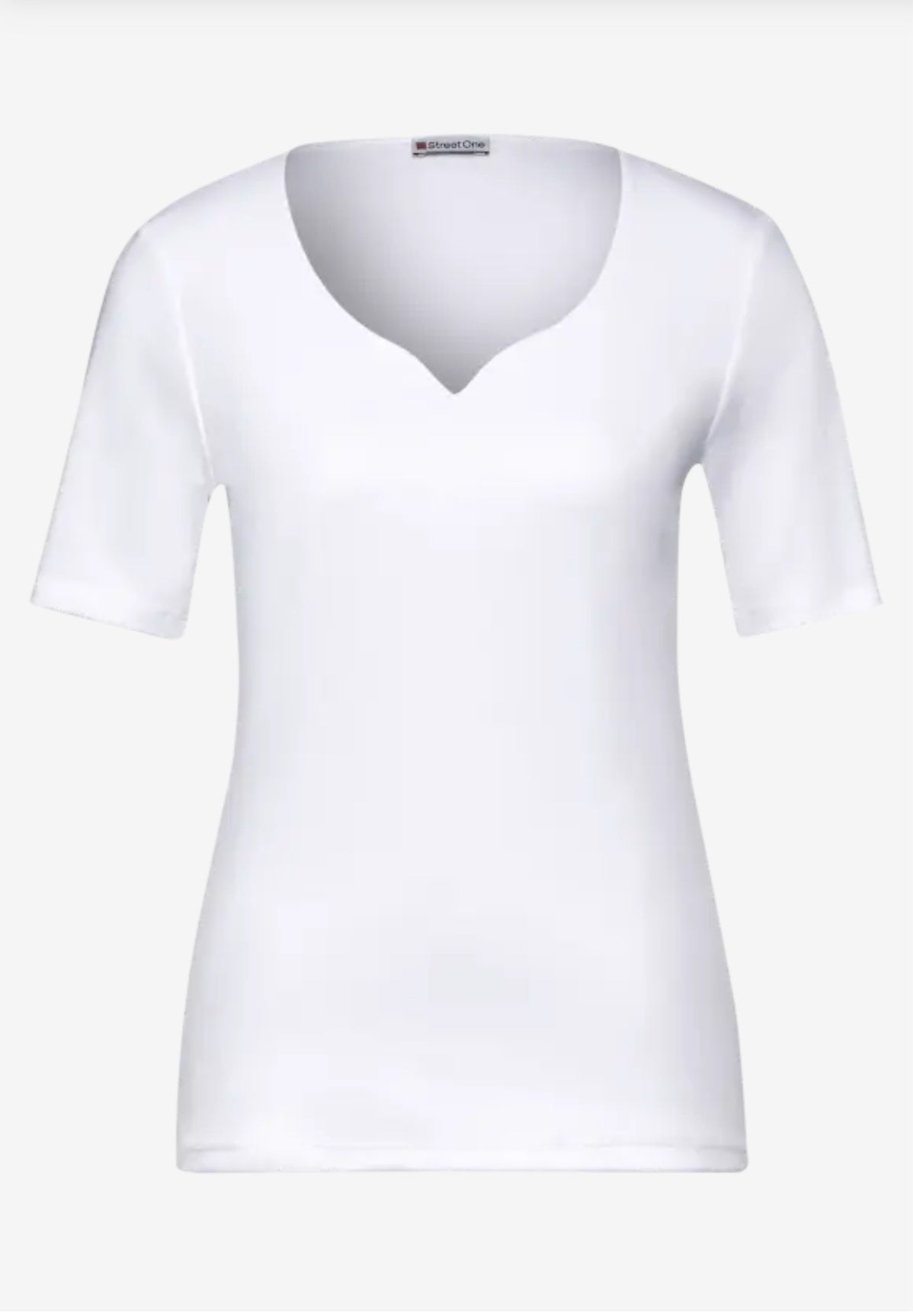 Street One Top With Heart Neckline In White