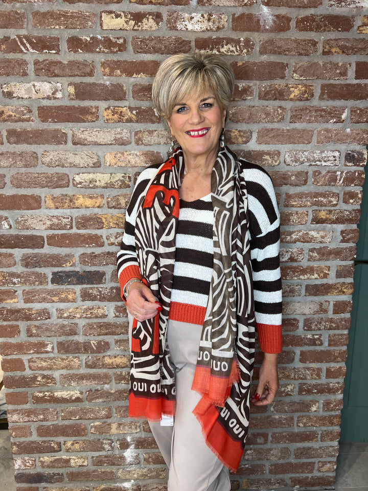 Oui Patterned Scarf In Dark Brown & Red