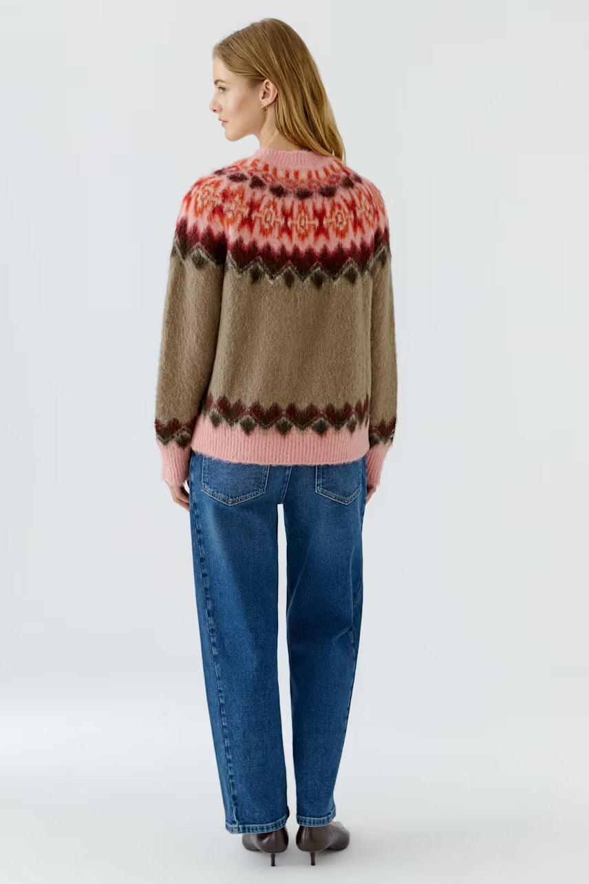 Norwegian pattern pullover in light brown rose