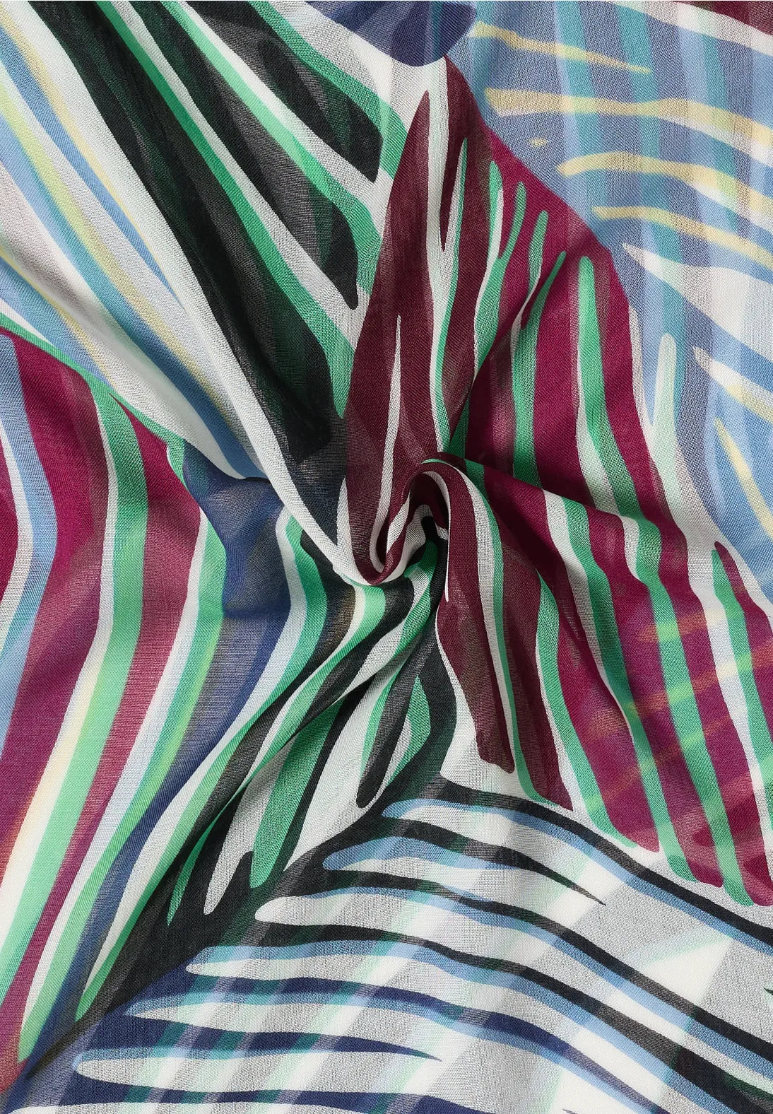 Cecil Loop Snood In Palm Breeze Green