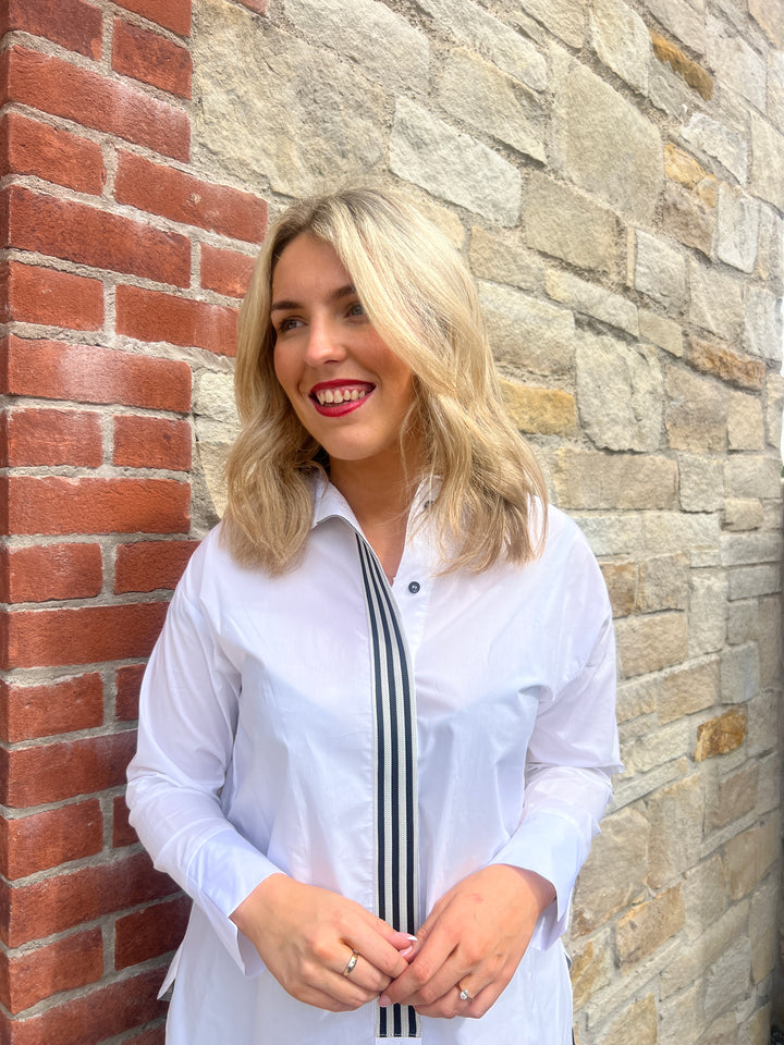 Peruzzi Centre Stripe Shirt In White