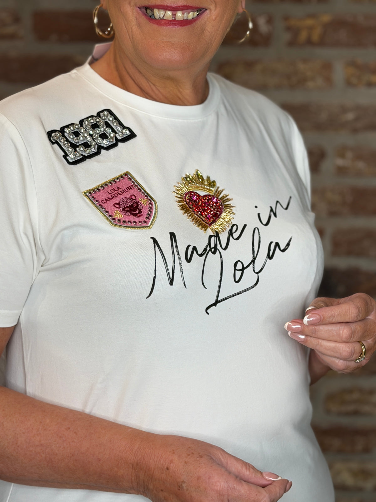 T-shirt with graphics & patches in white
