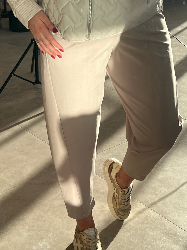 Deck By Decollage Pull On Trousers In Taupe
