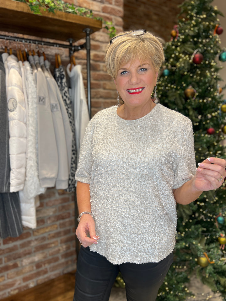 Culture Sequin Blouse In whitecap