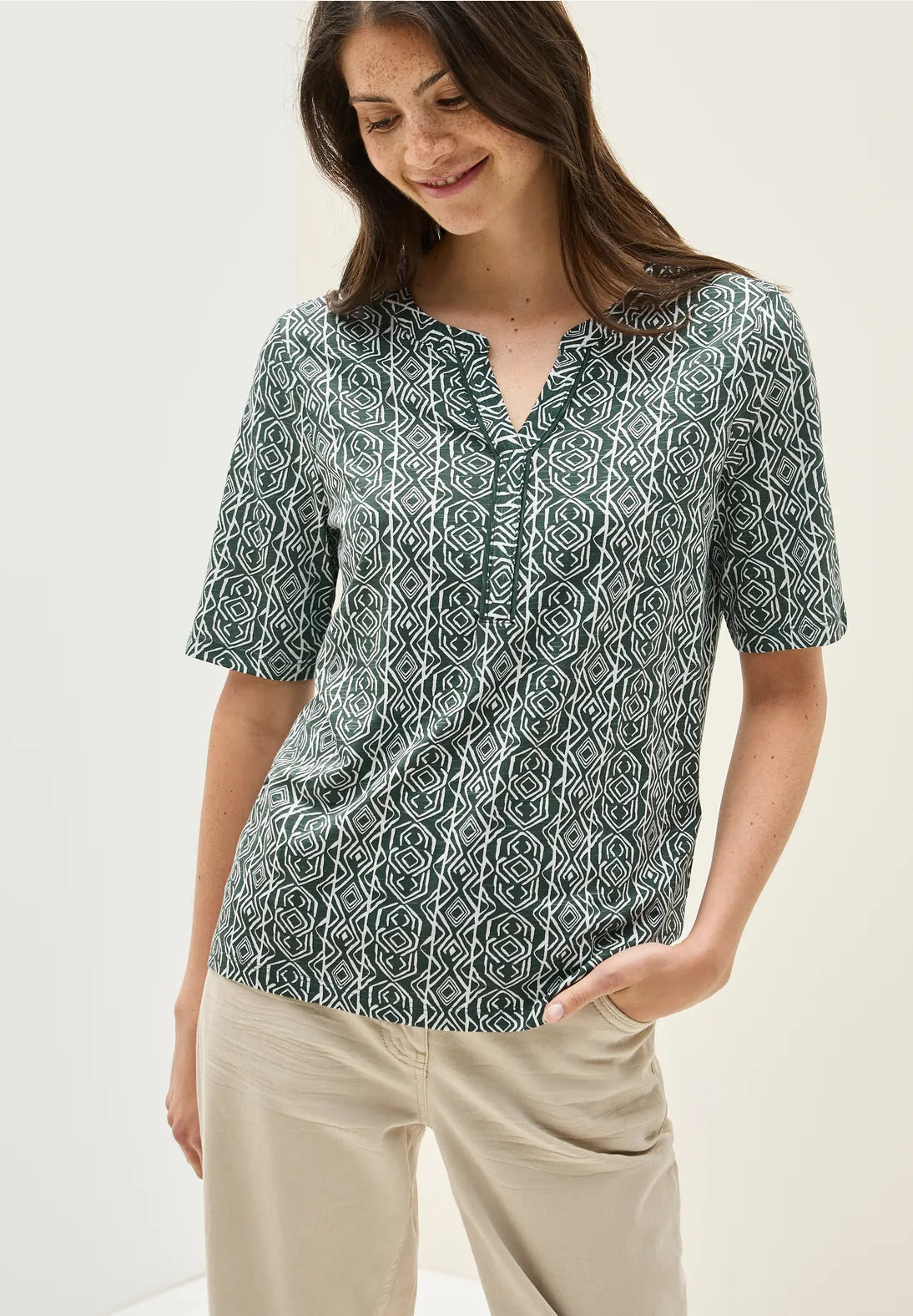 Cecil Minimal Split Neck Top In Balmy Khaki