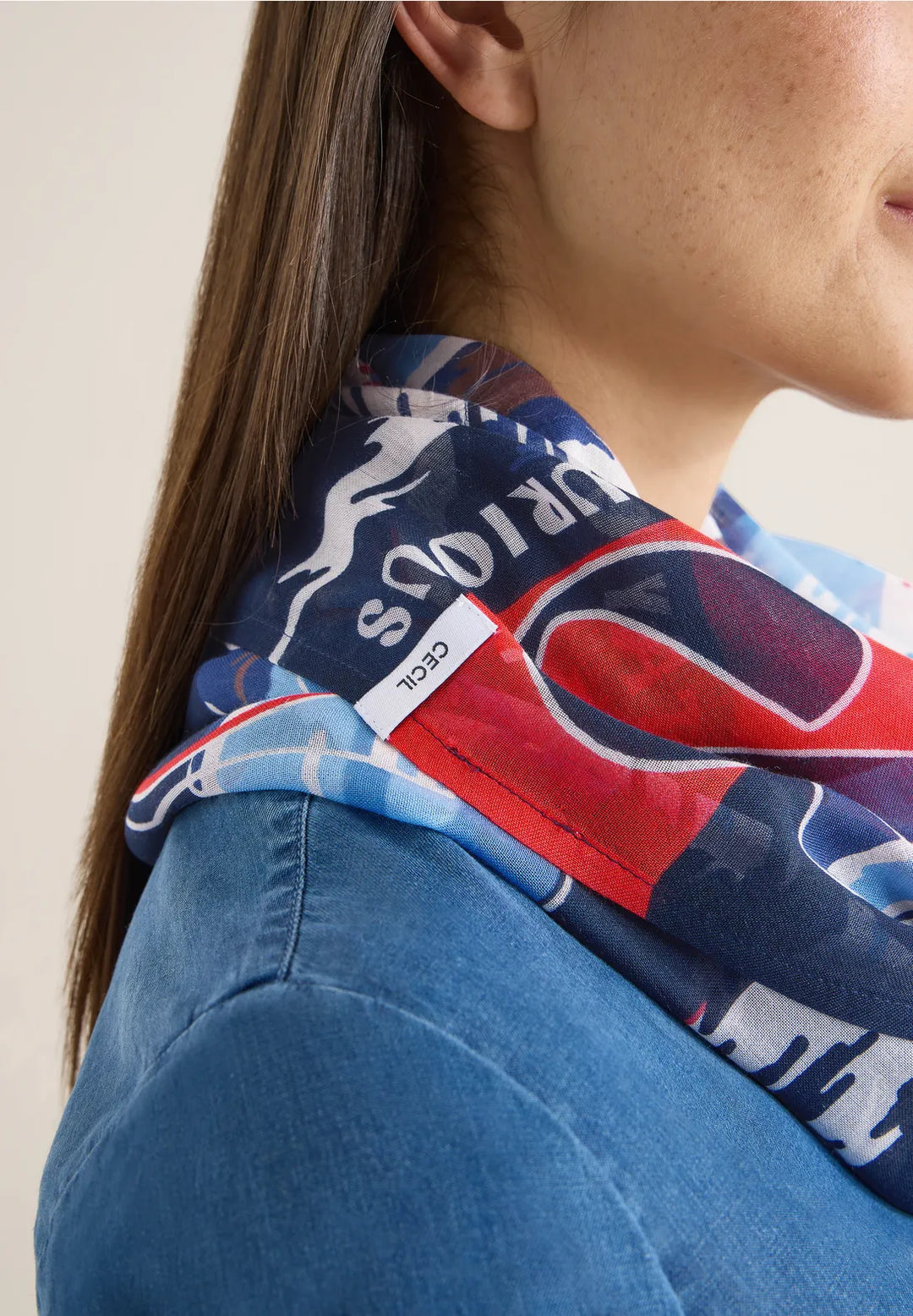 Cecil Print Loop Snood In Universal Blue