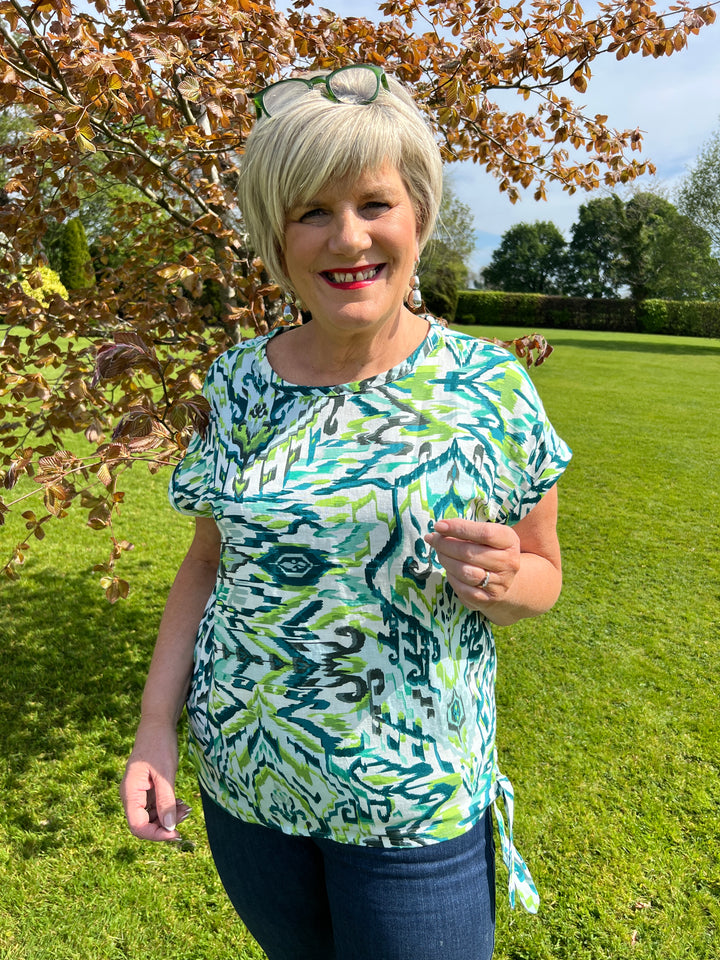 Cecil Linen Knot Blouse In Green Lagoo