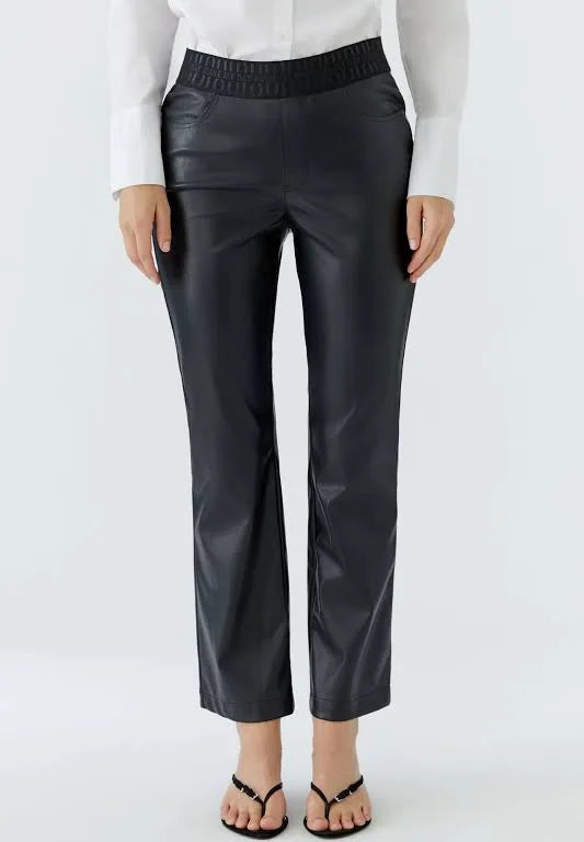 Leather look pull on trousers in black